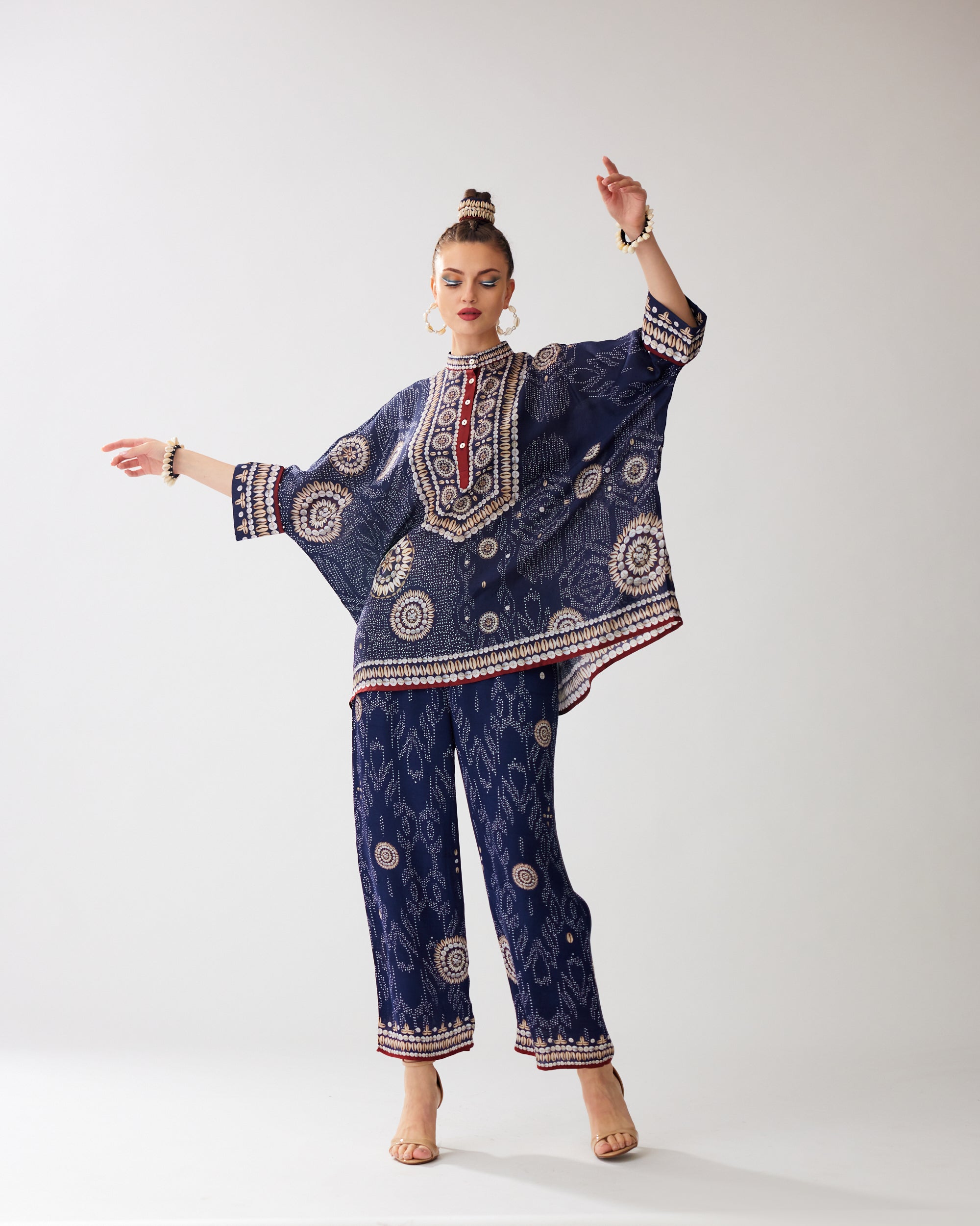 Zohra : Chanel - Navy