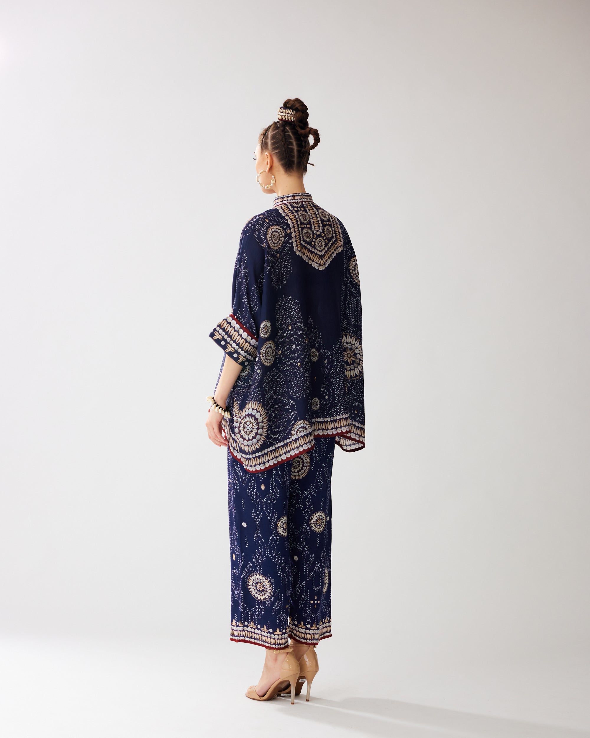 Zohra : Chanel - Navy