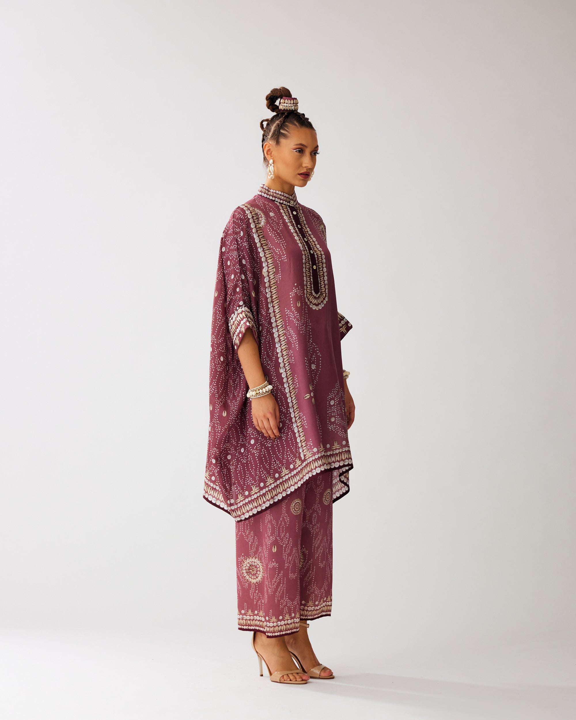 Zohra : Chanel 36" - Vintage Rose