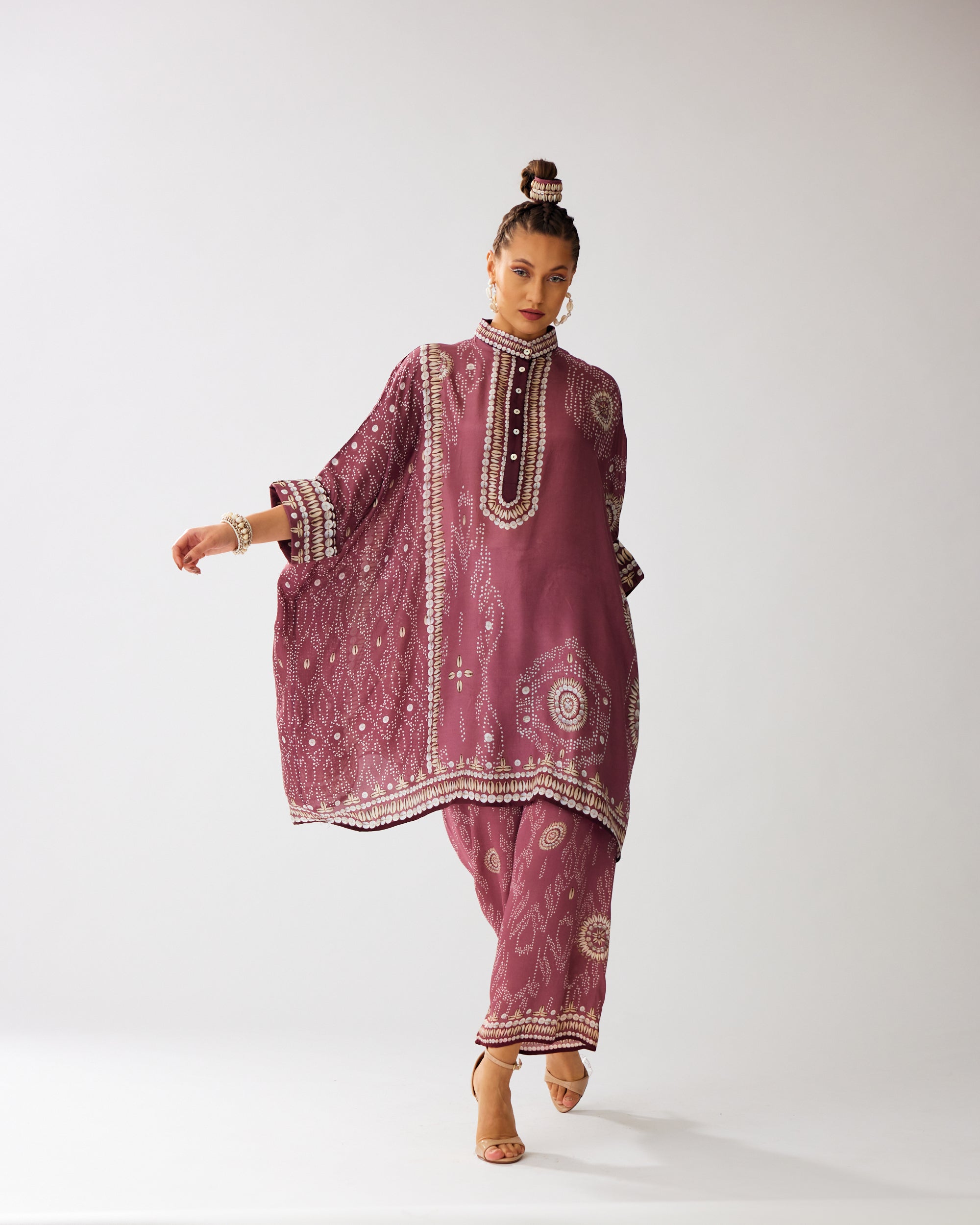 Zohra : Chanel 36" - Vintage Rose