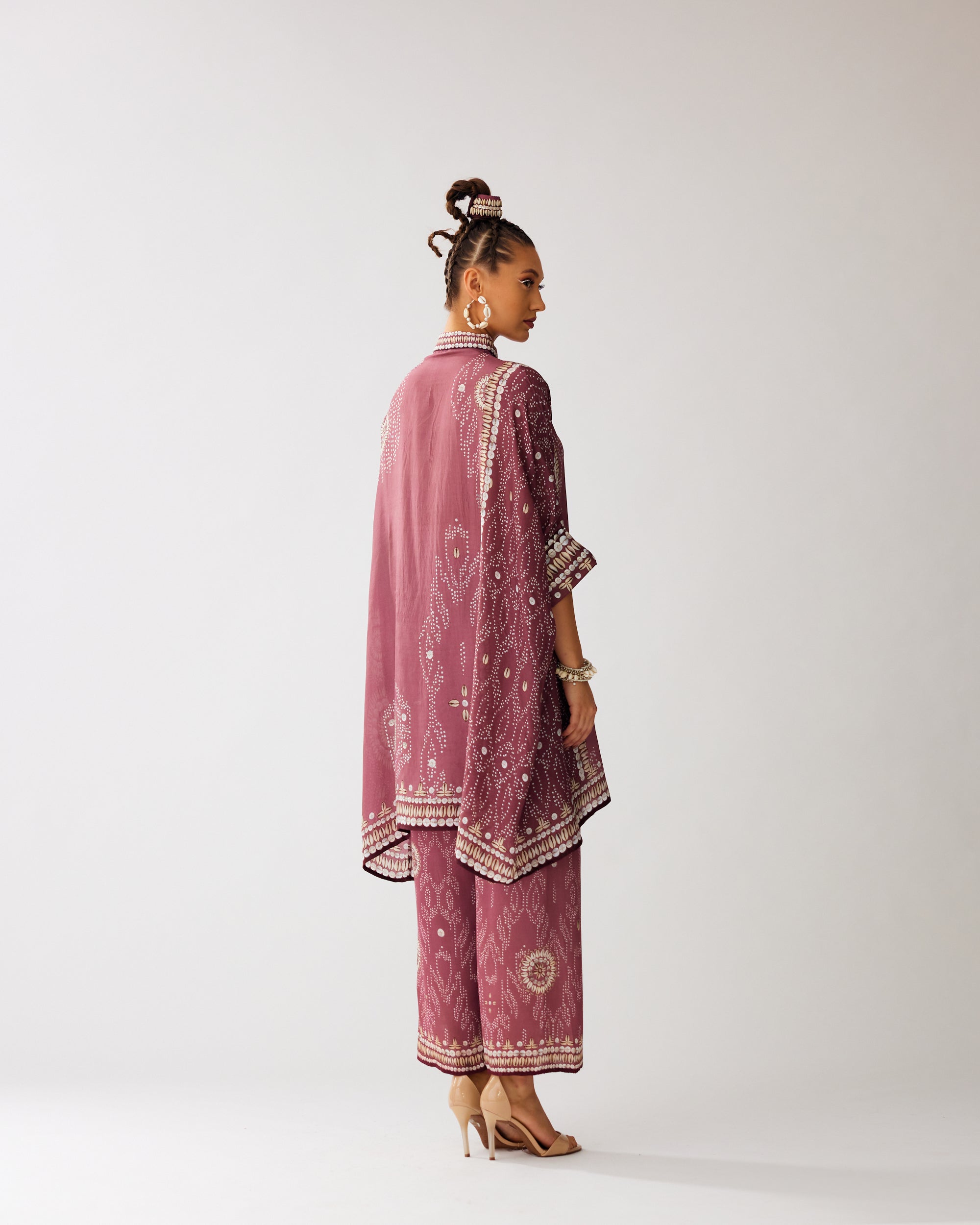 Zohra : Chanel 36" - Vintage Rose