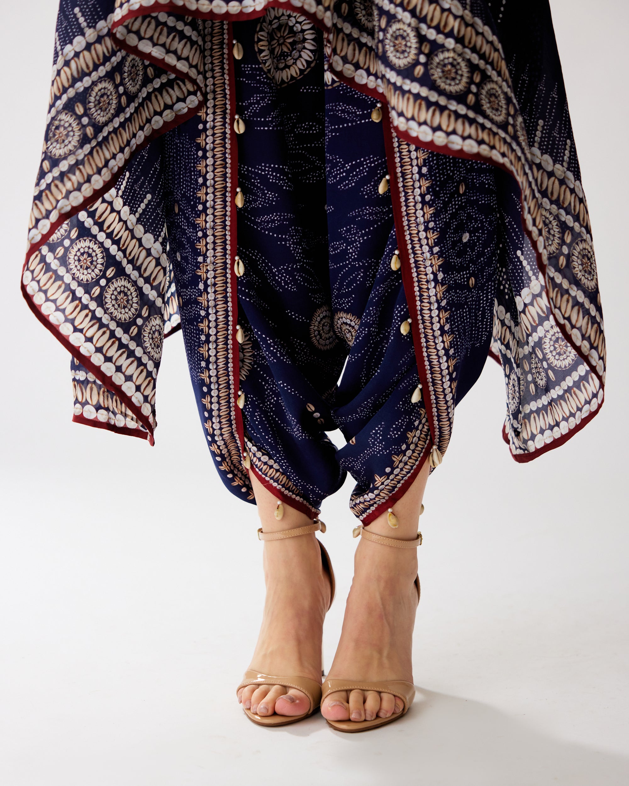 Zohra : Lavanya/Sonth - Navy