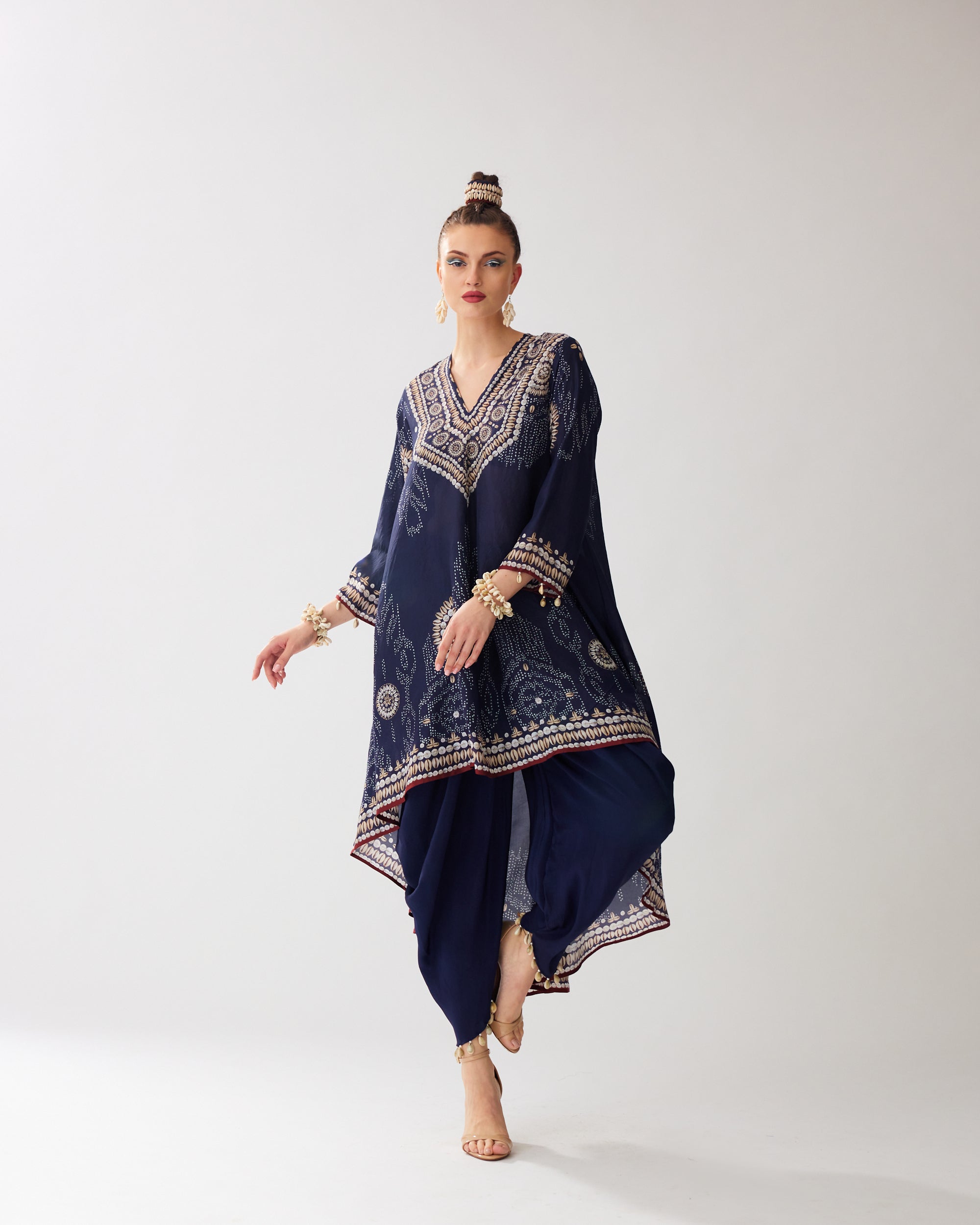 Zohra : Aarvi/Salwar - Navy