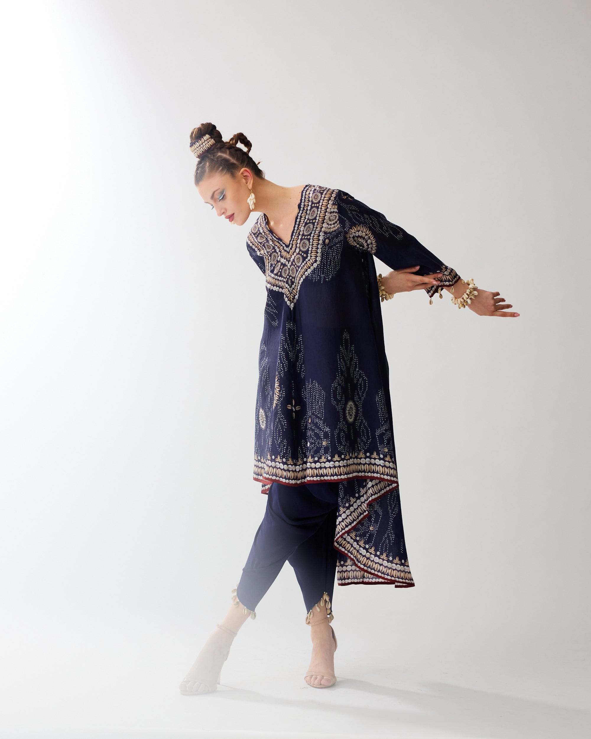 Zohra : Aarvi/Salwar - Navy