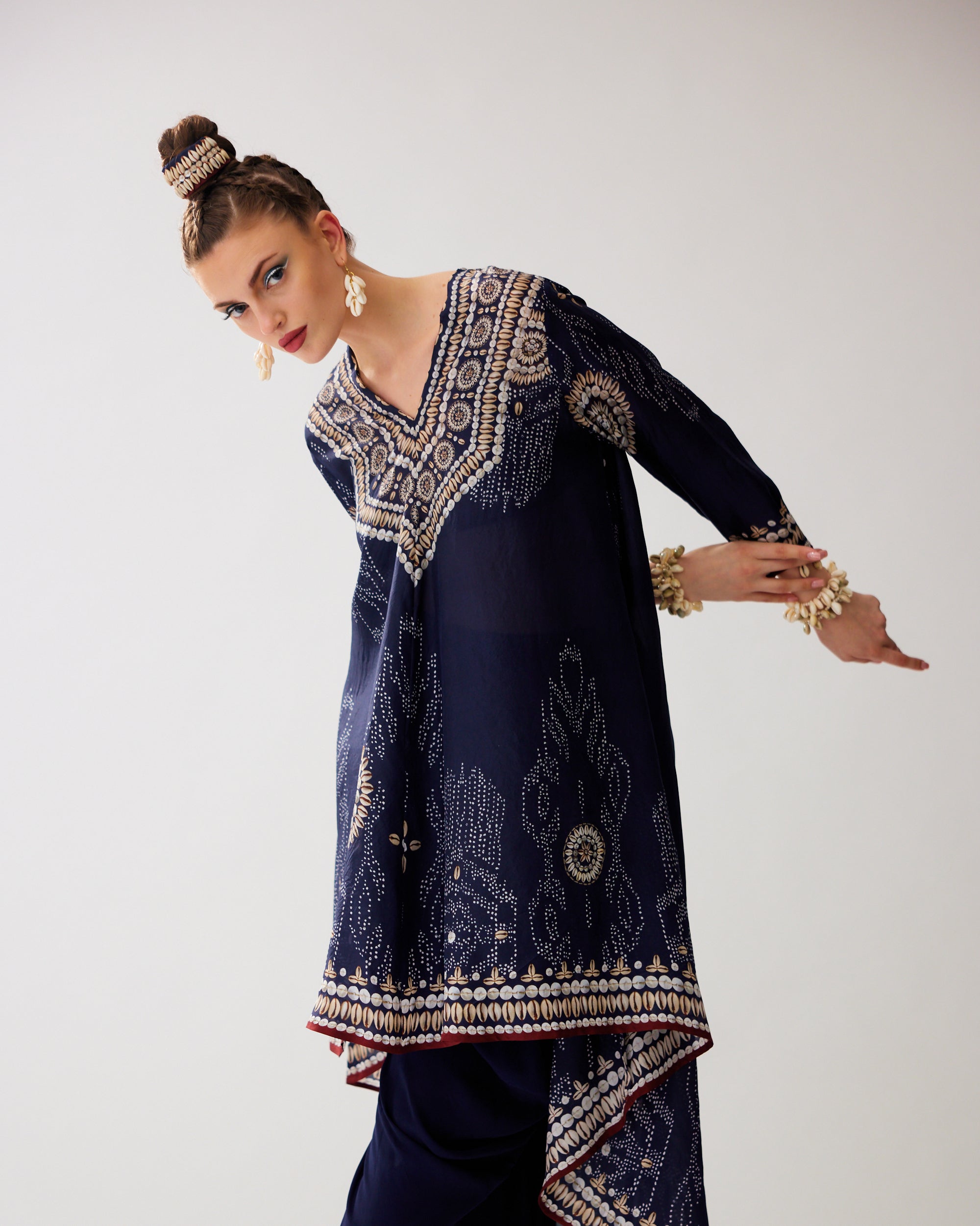 Zohra : Aarvi/Salwar - Navy