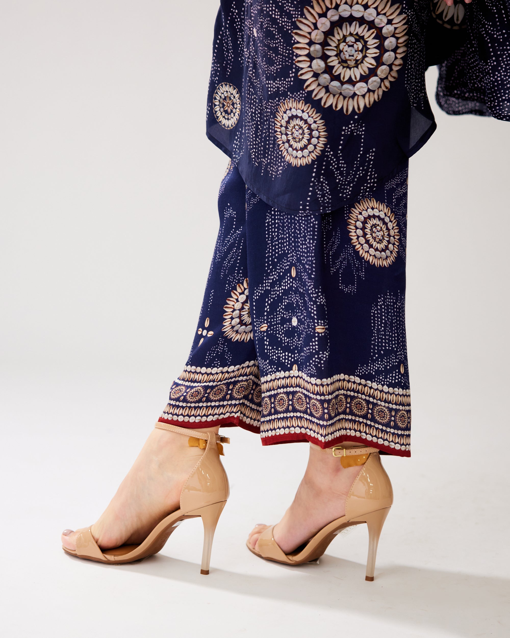 Zohra : Kamara - Navy