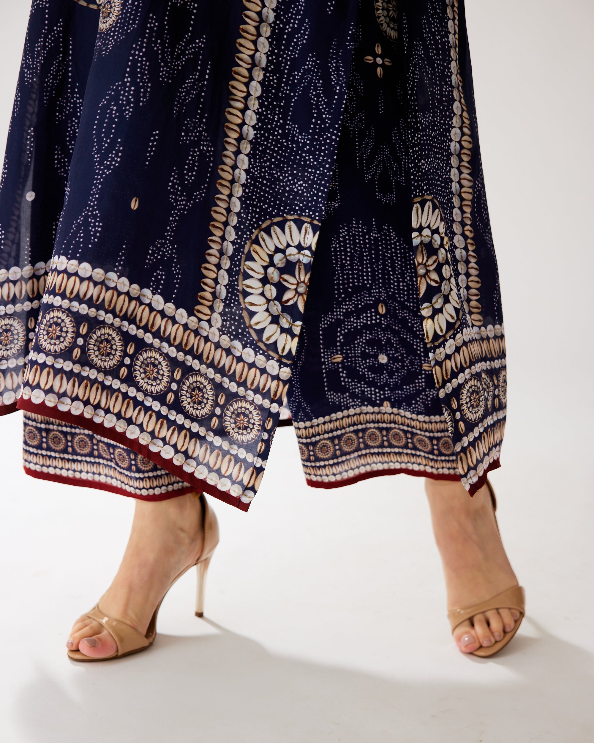 Zohra : Banera - Navy