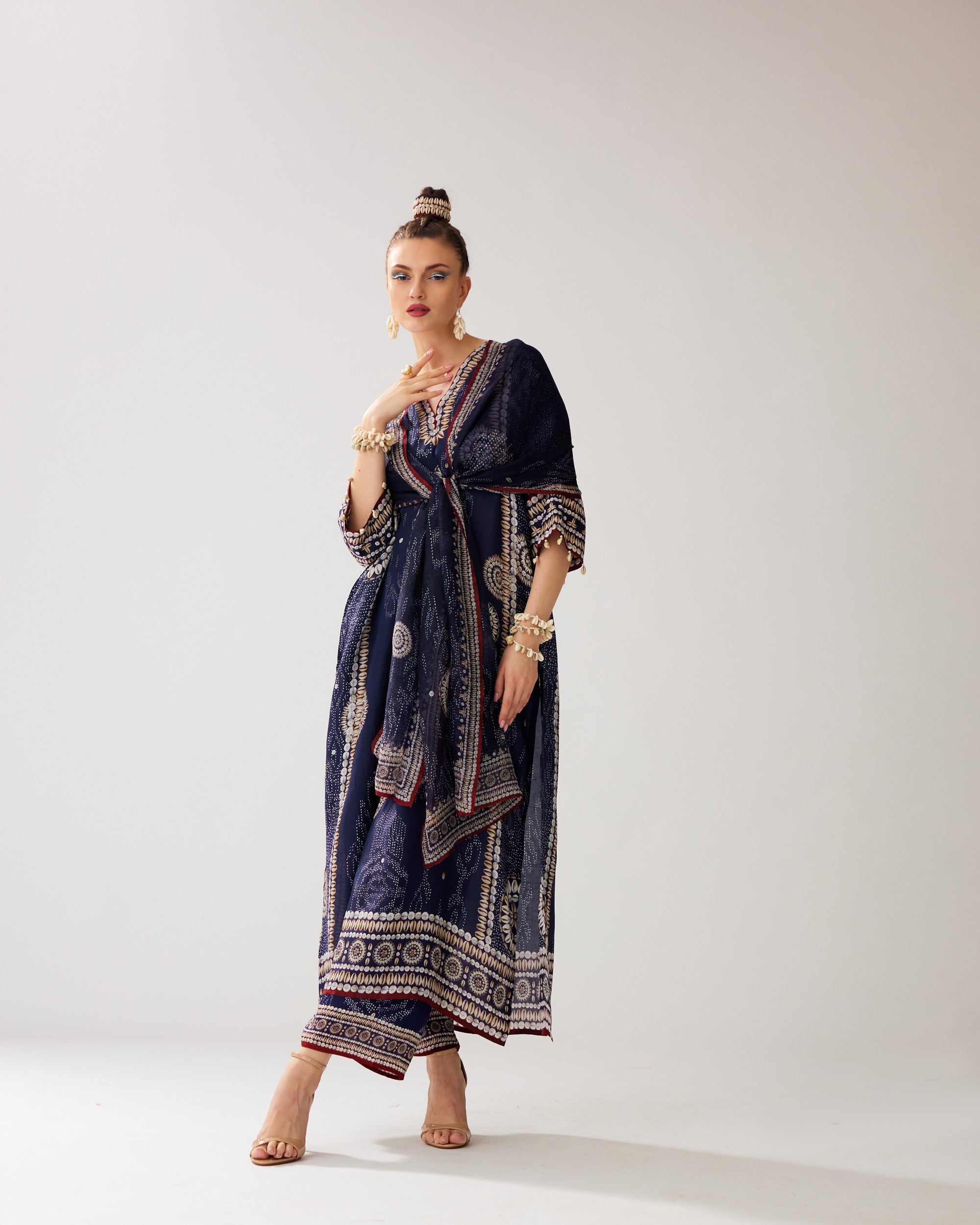 Zohra : Banera - Navy