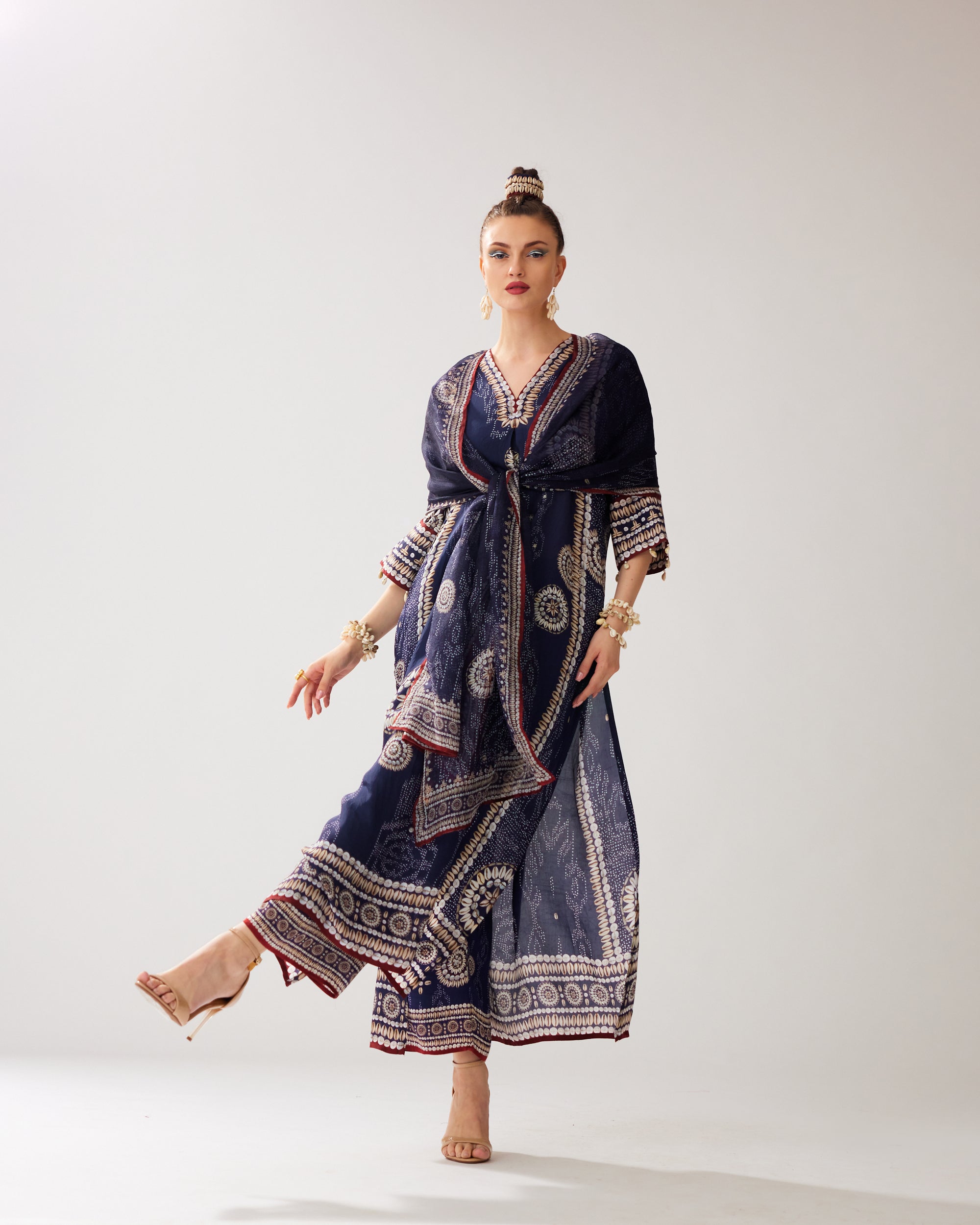 Zohra : Banera - Navy
