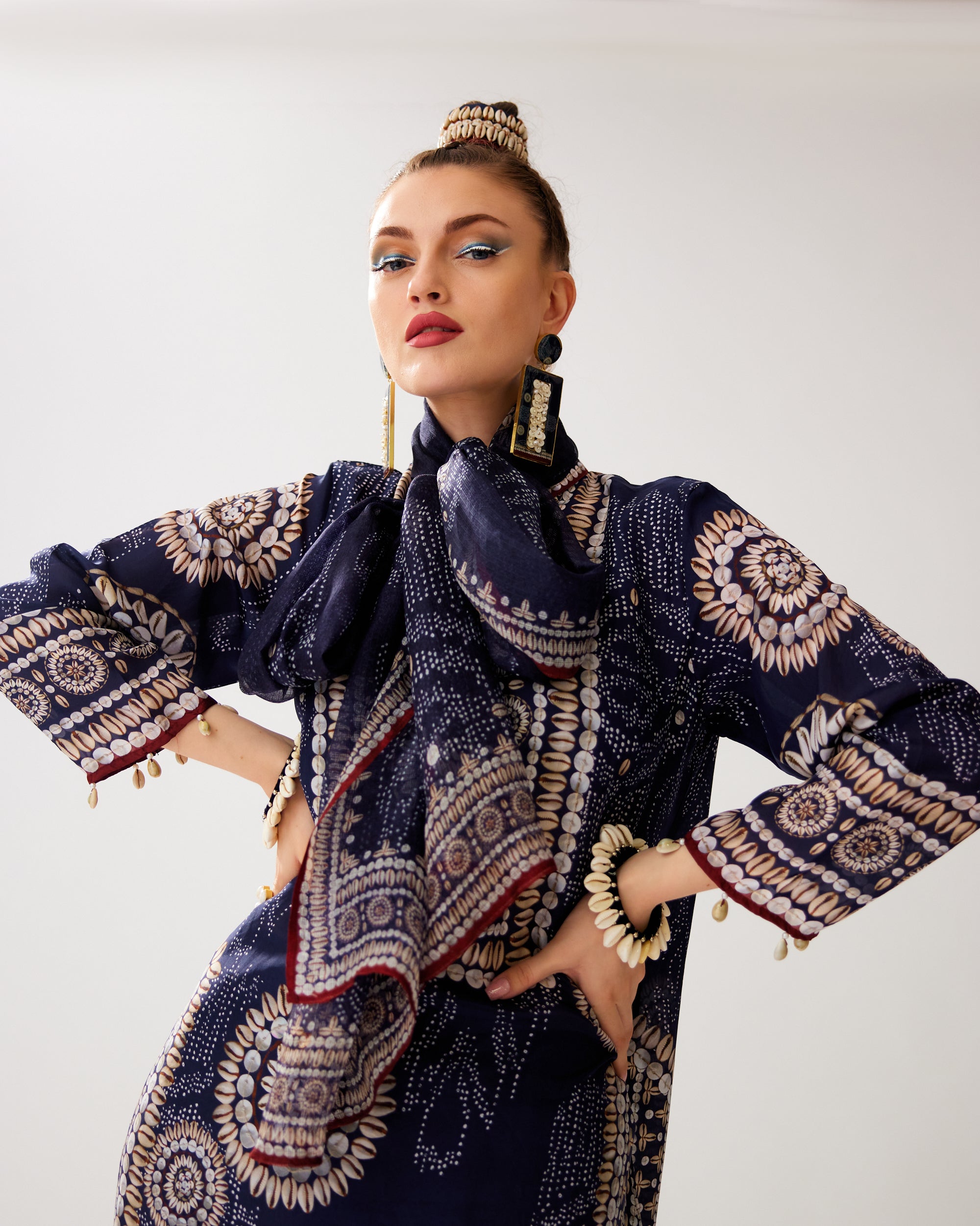 Zohra : Champa - Navy
