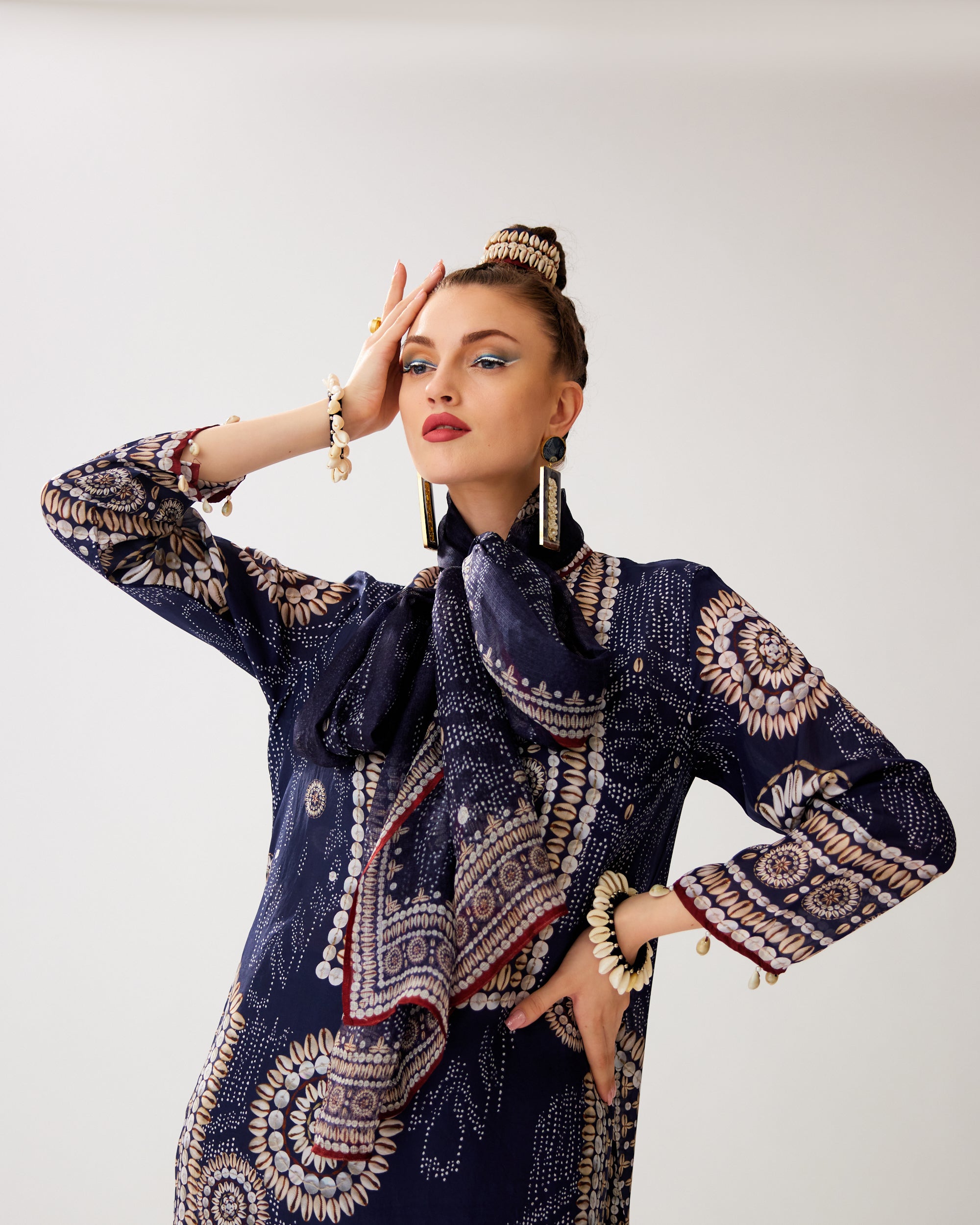 Zohra : Champa - Navy