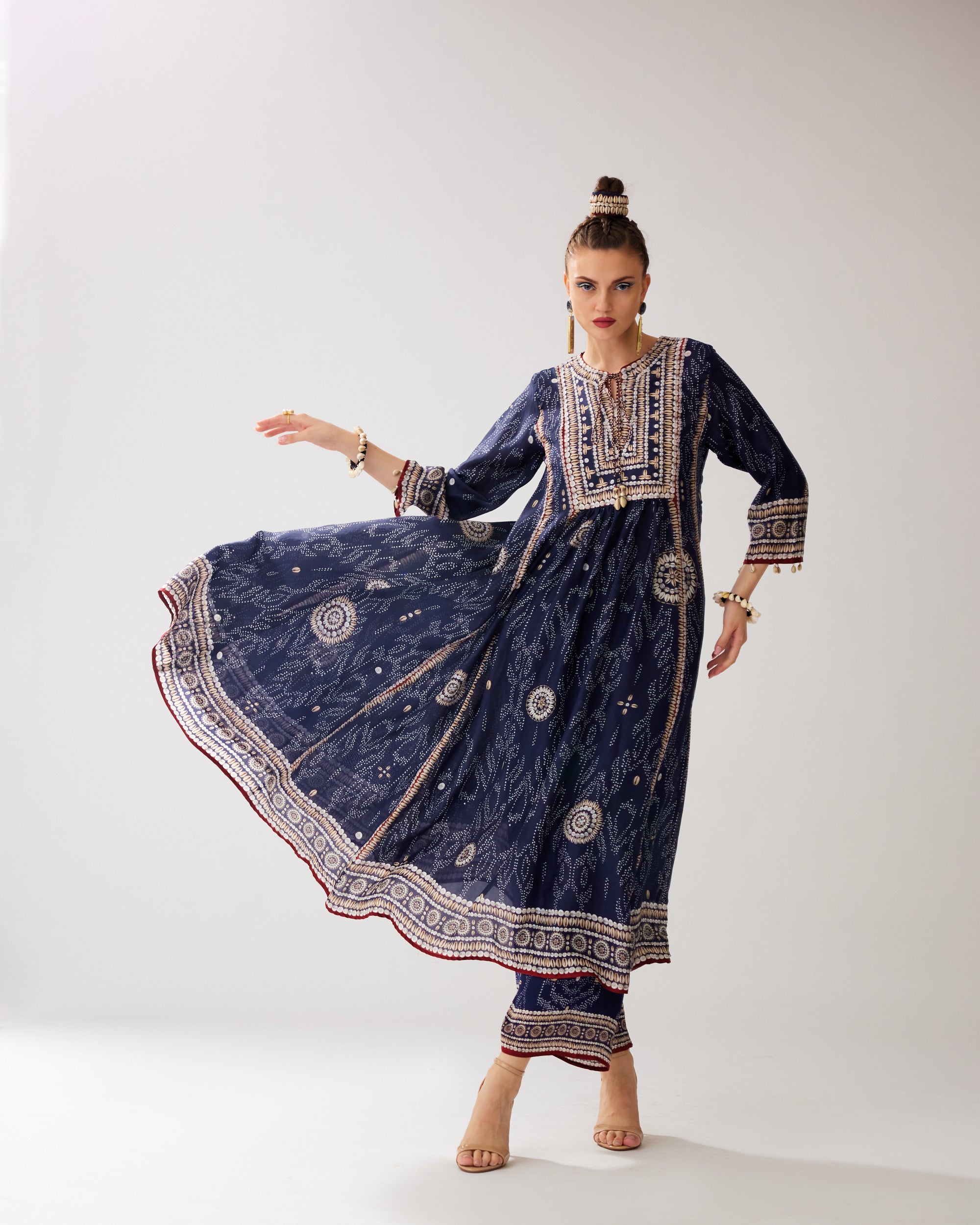 Zohra : Anisha - Navy