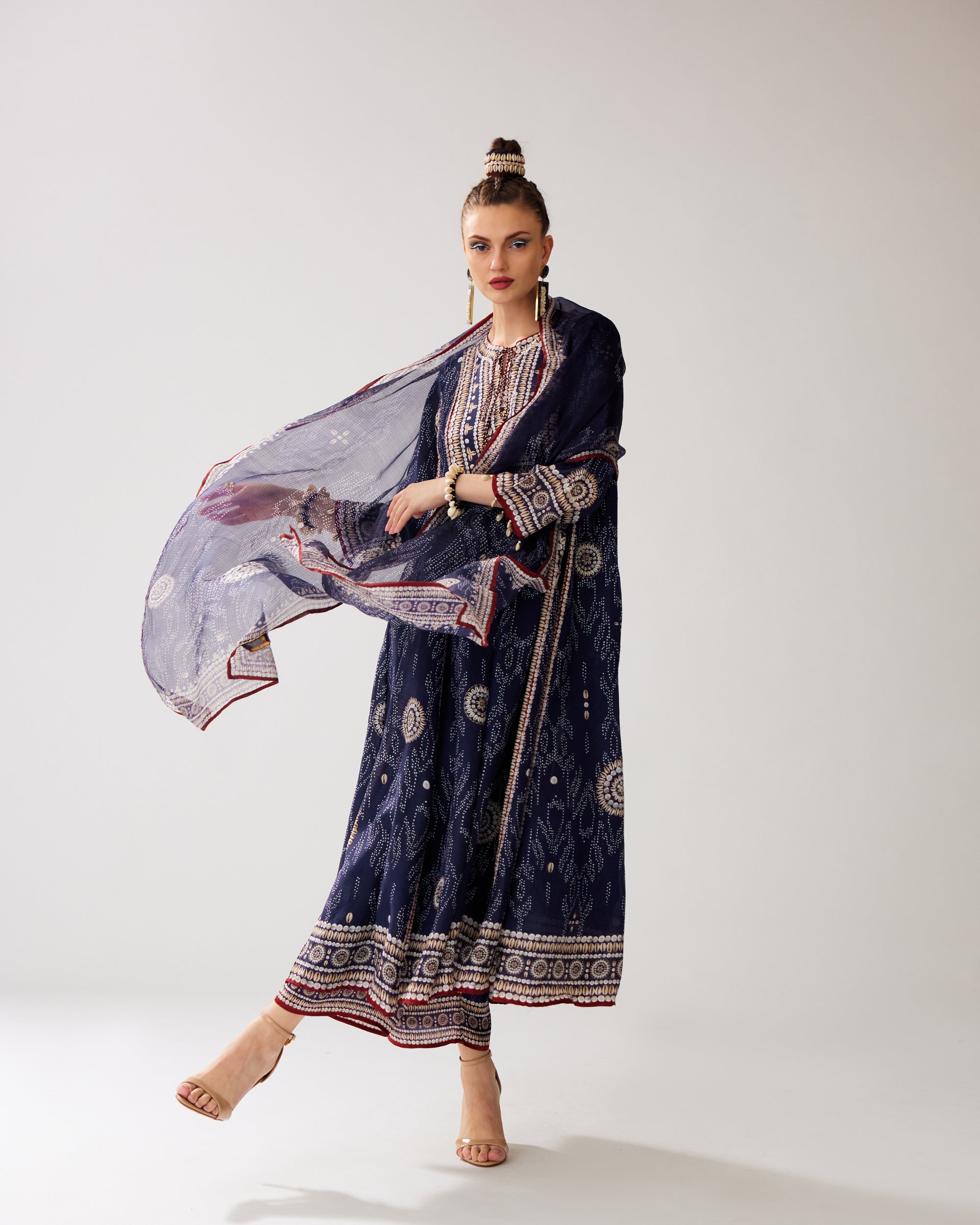 Zohra : Anisha - Navy