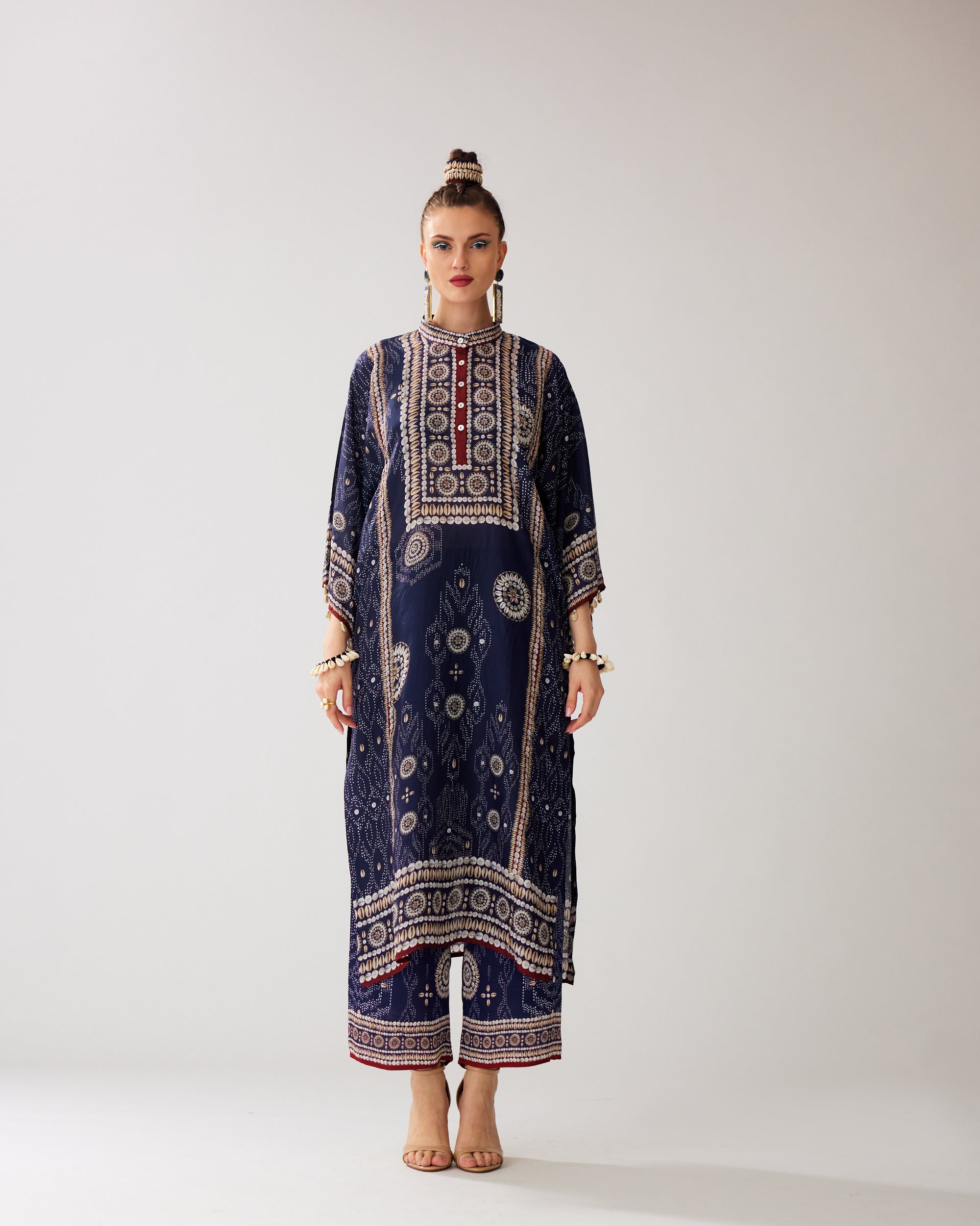 Zohra : Gayatri - Navy