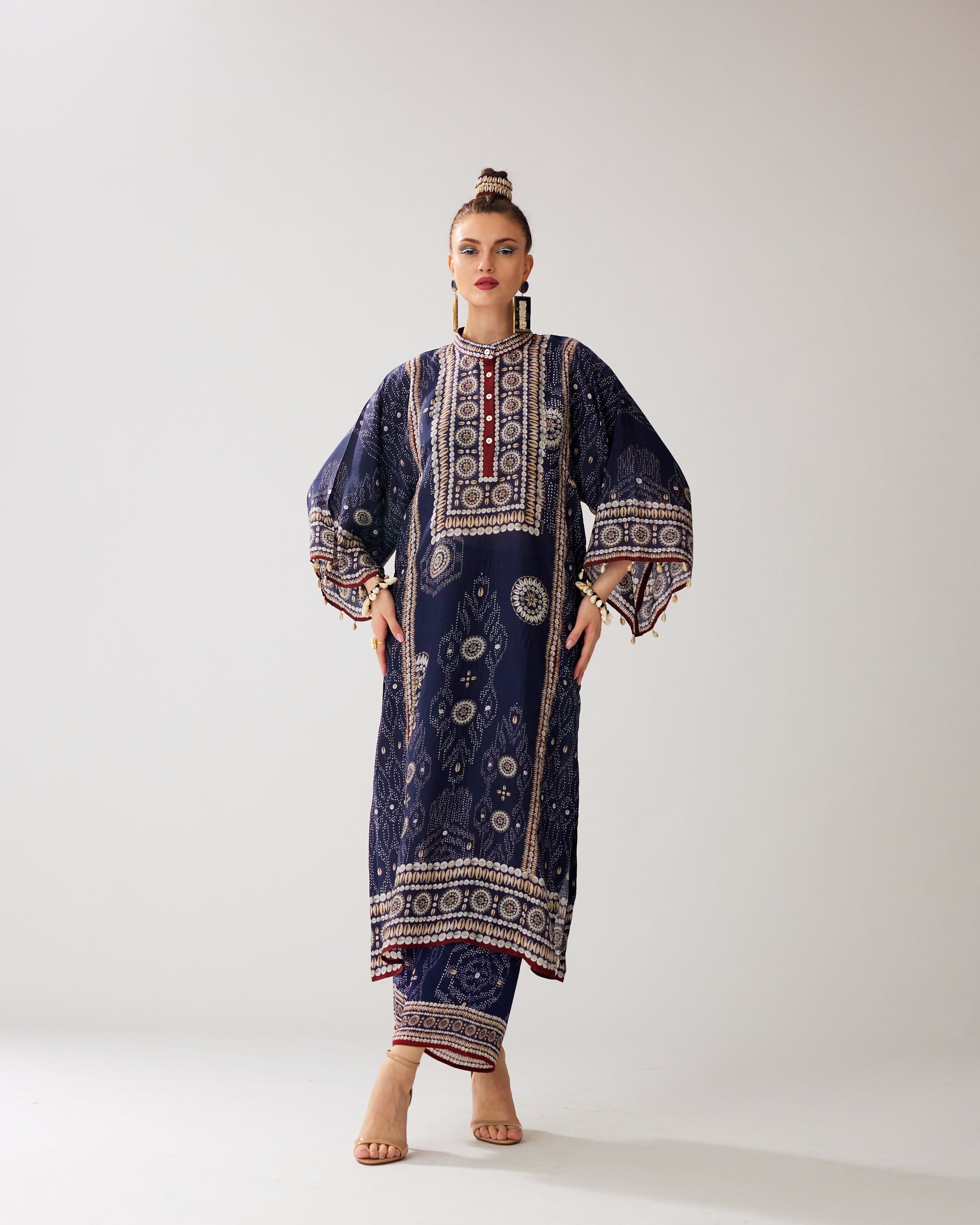 Zohra : Gayatri - Navy