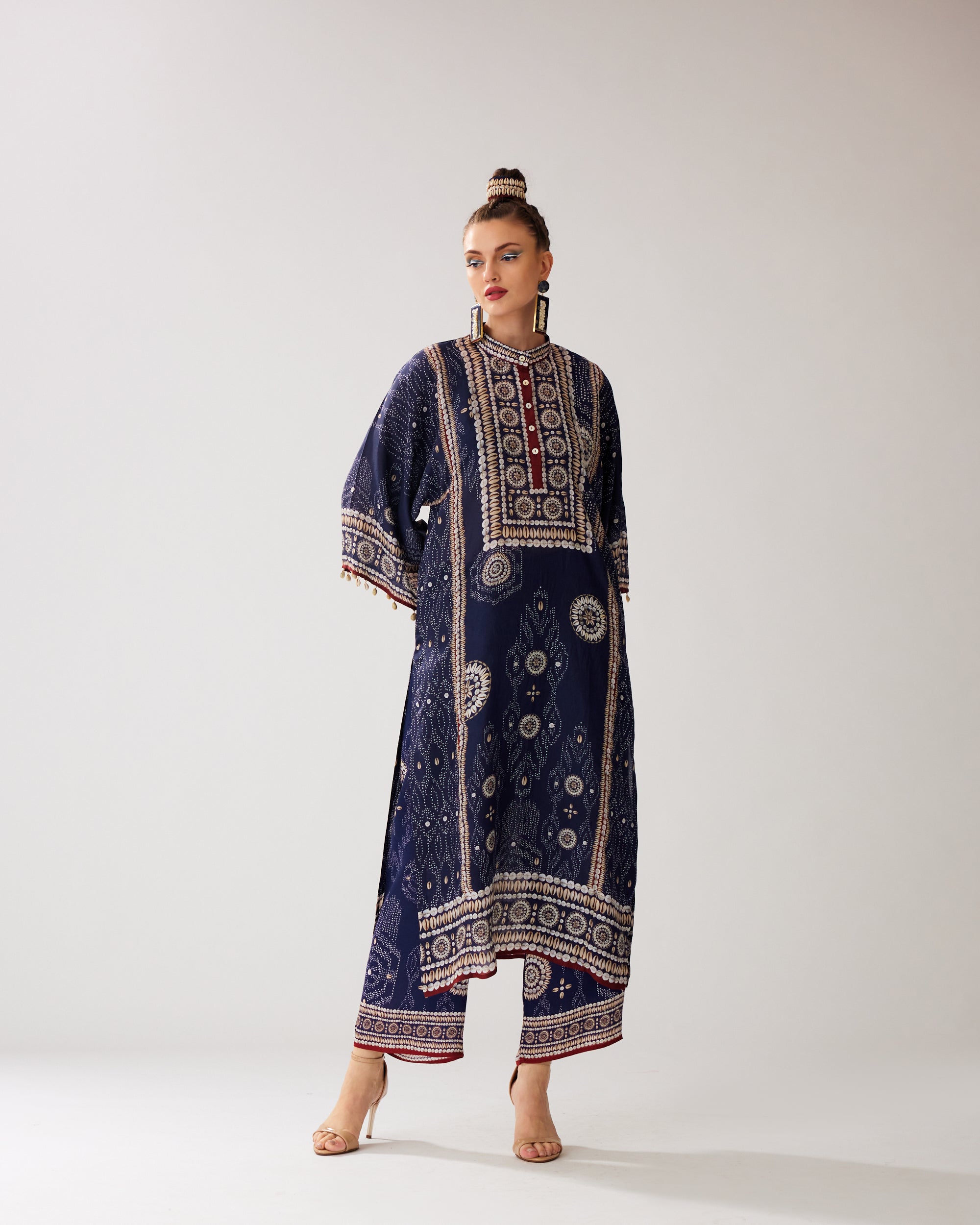 Zohra : Gayatri - Navy