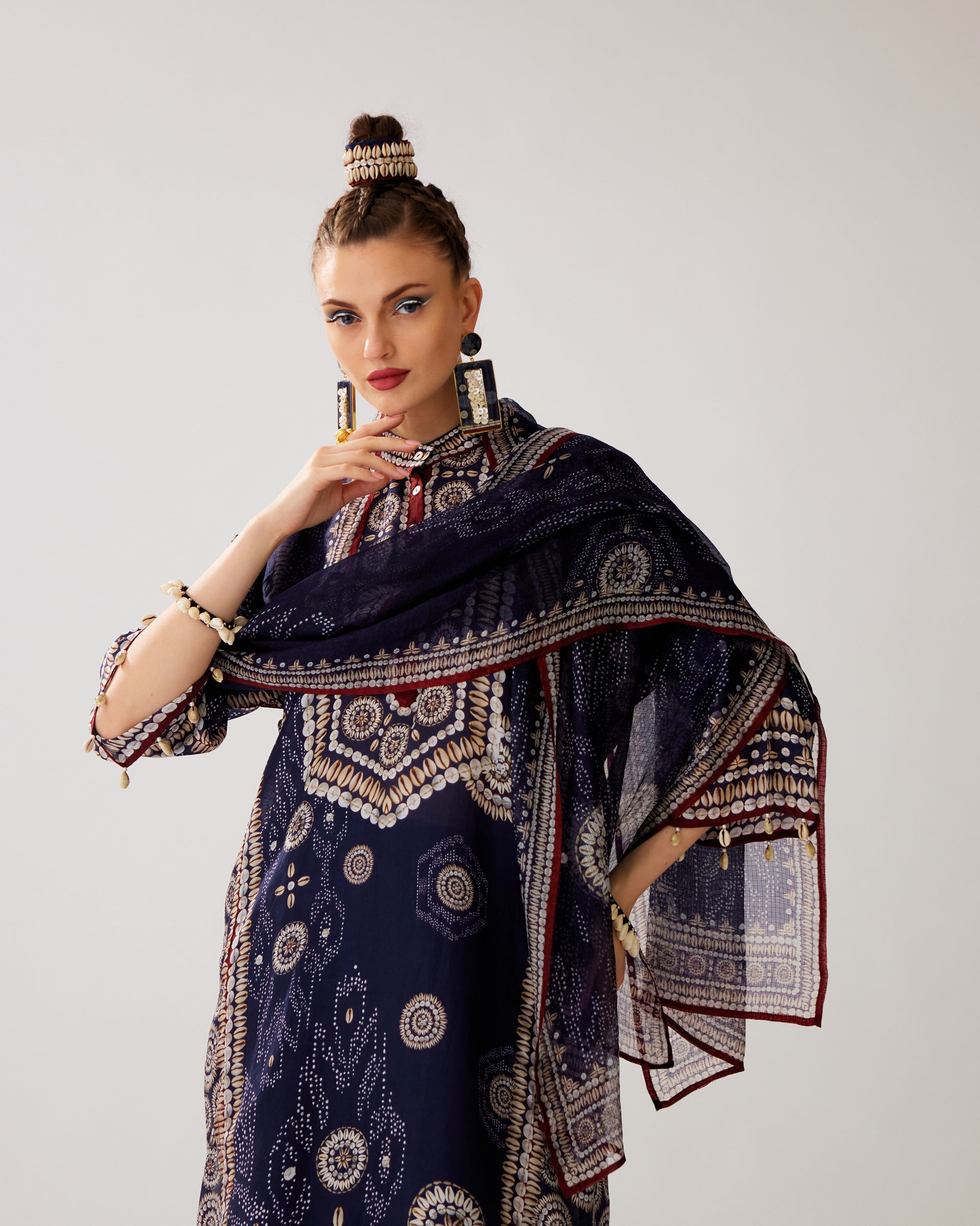 Zohra : Ghazala - Navy