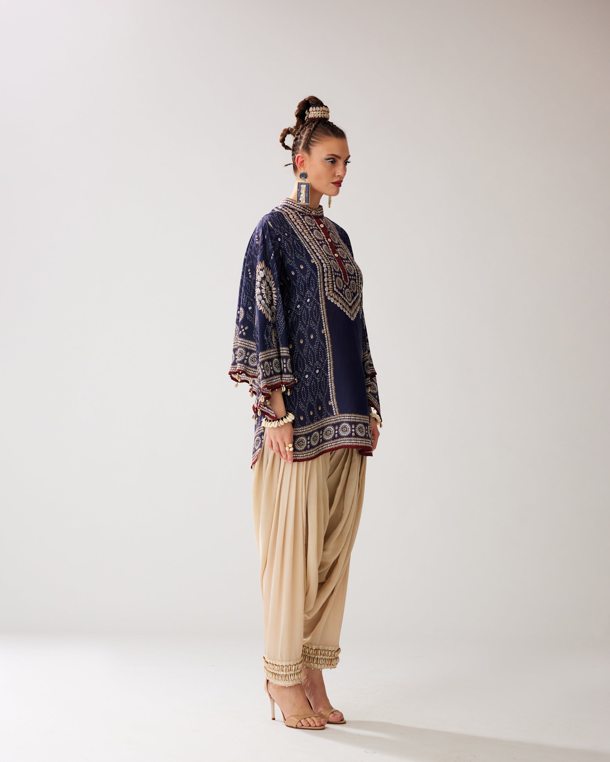Zohra : Nylla/Salwar - Navy