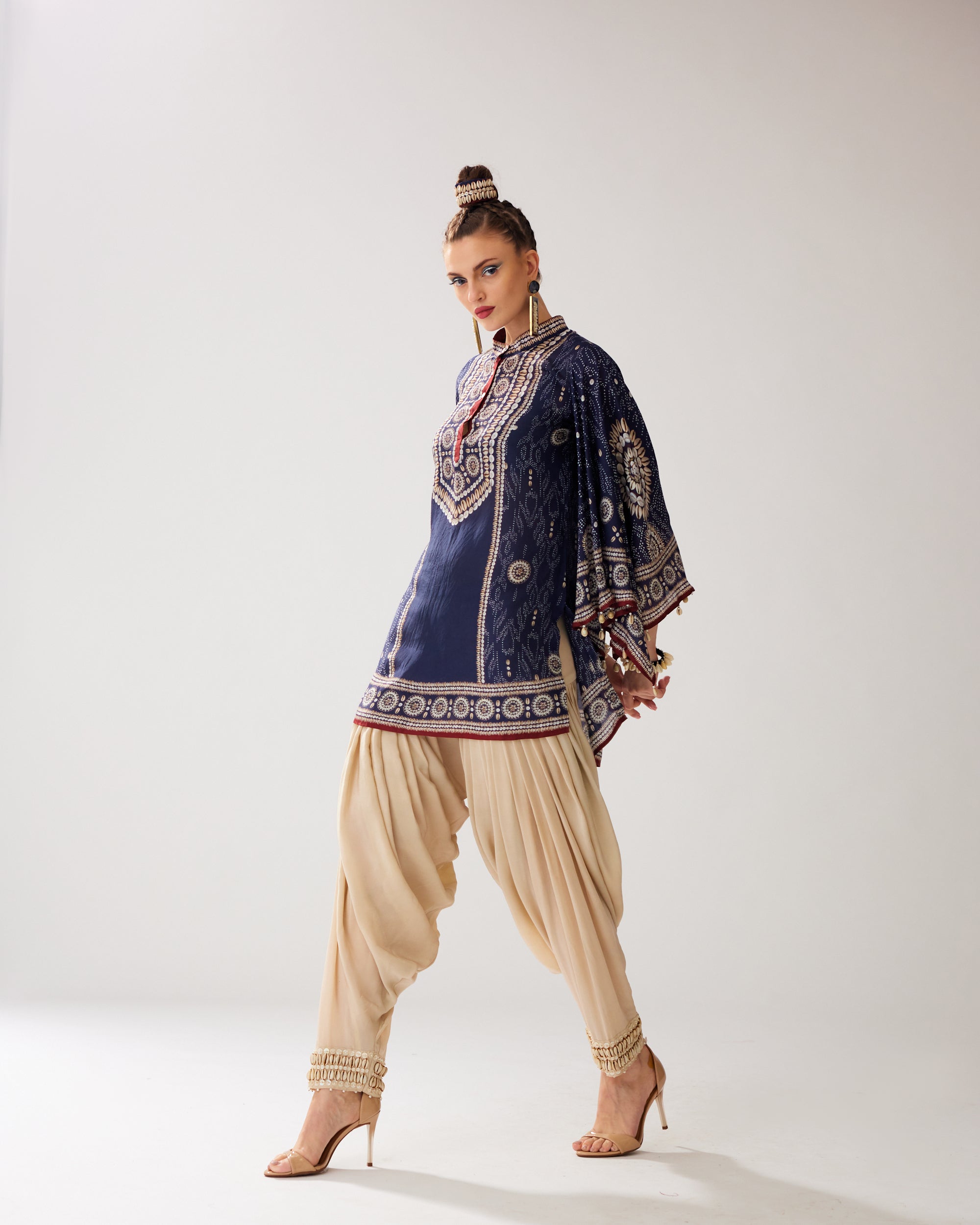 Zohra : Nylla/Salwar - Navy