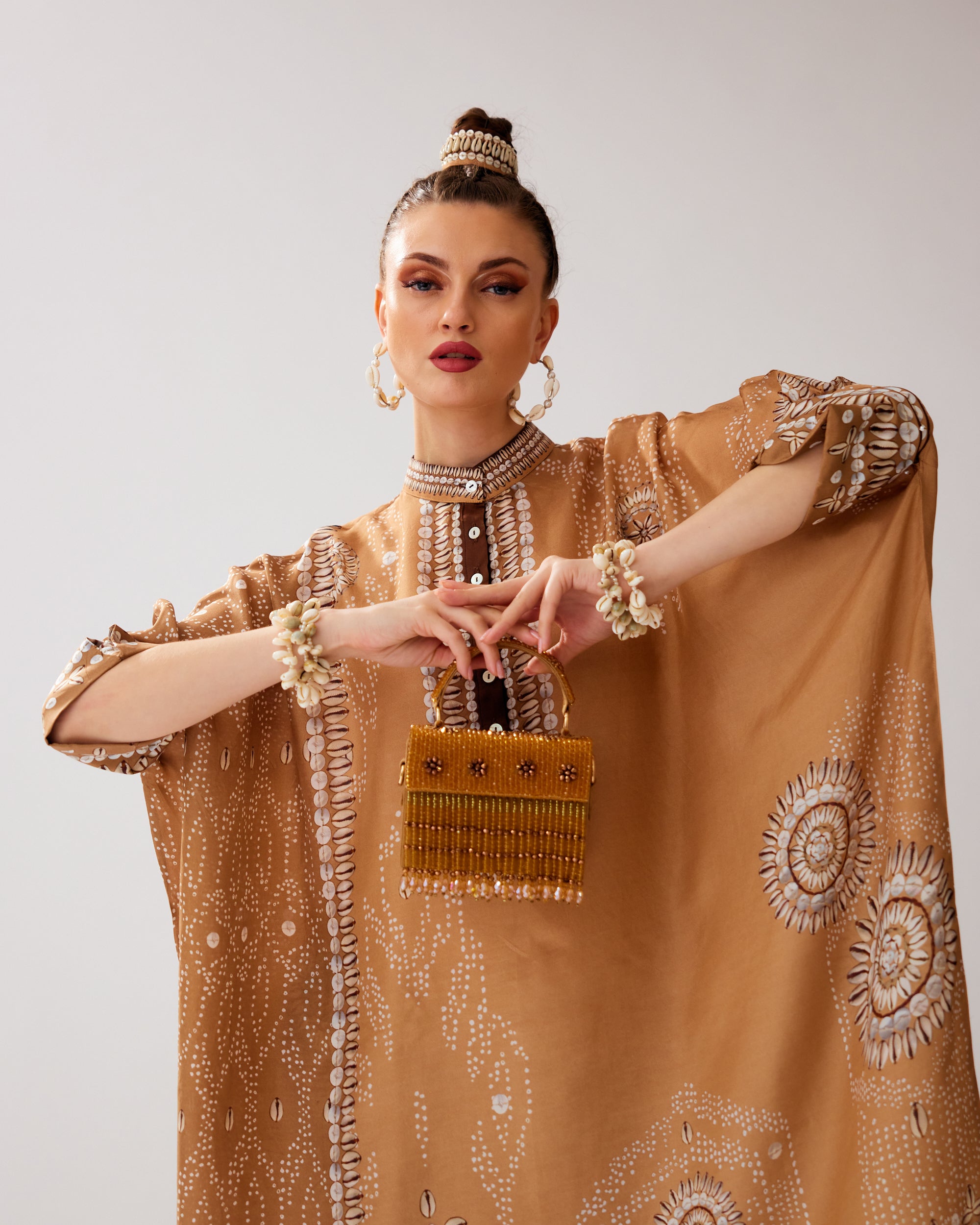 Zohra : Chanel 36" - Caramel