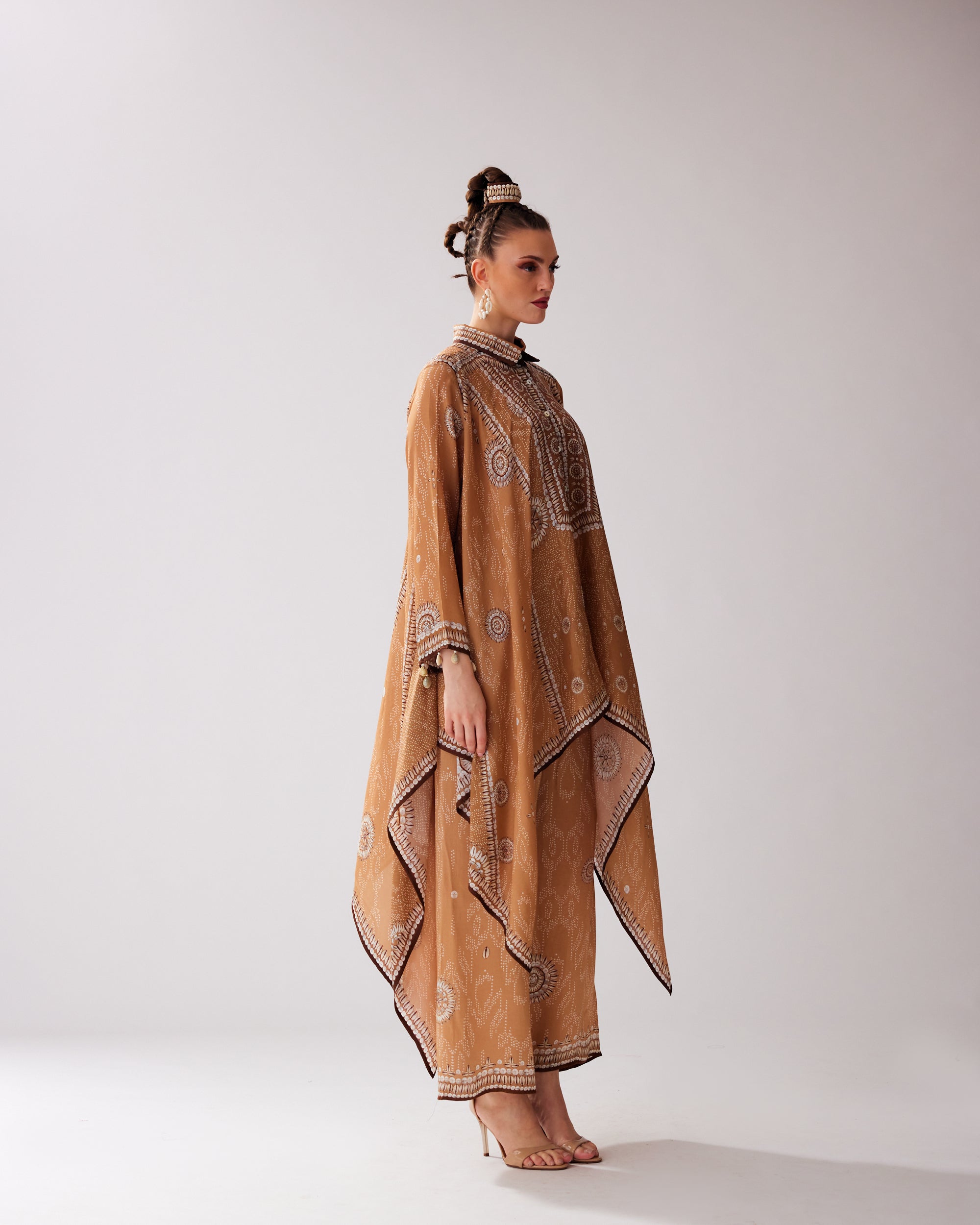 Zohra : Shibani - Caramel