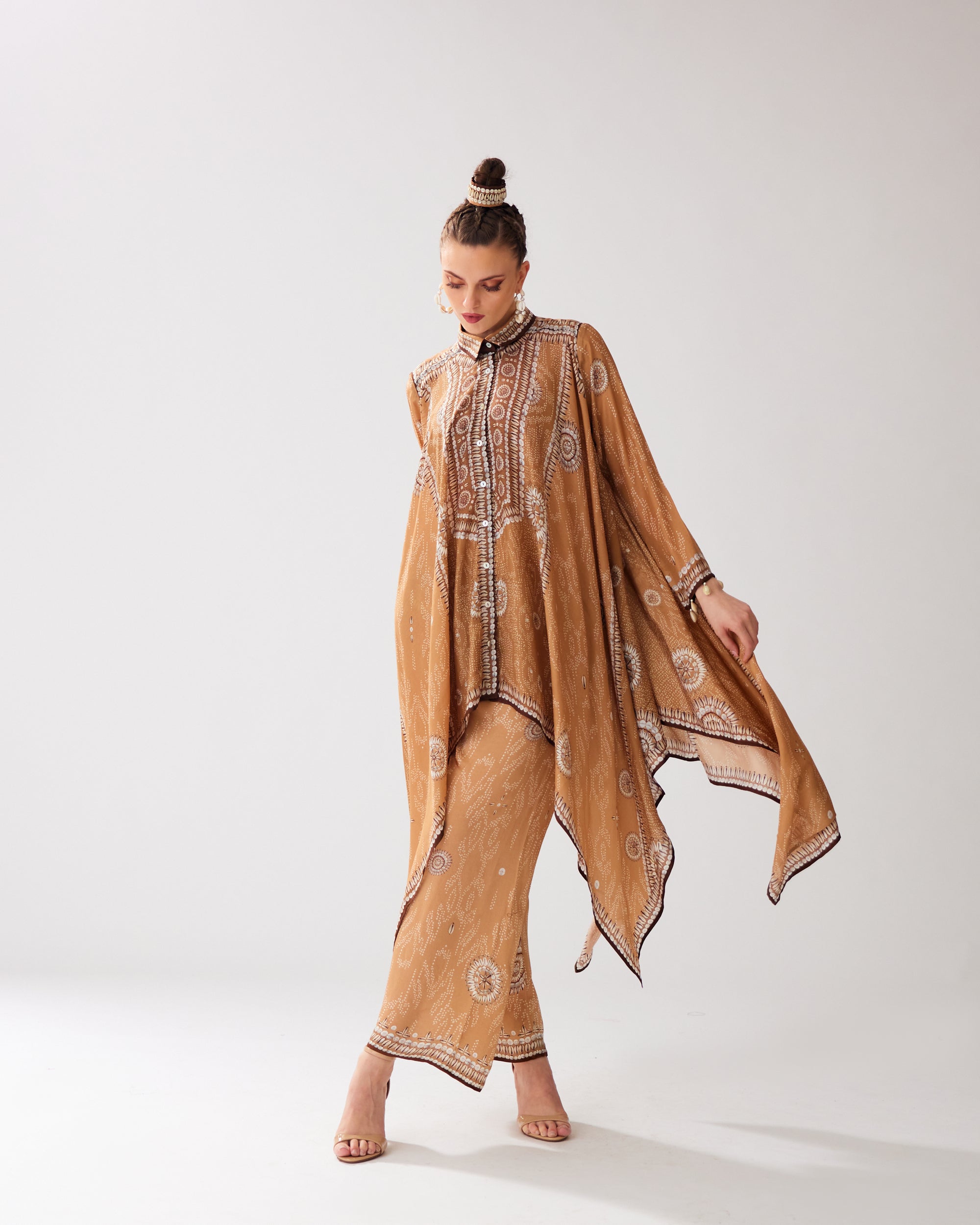 Zohra : Shibani - Caramel