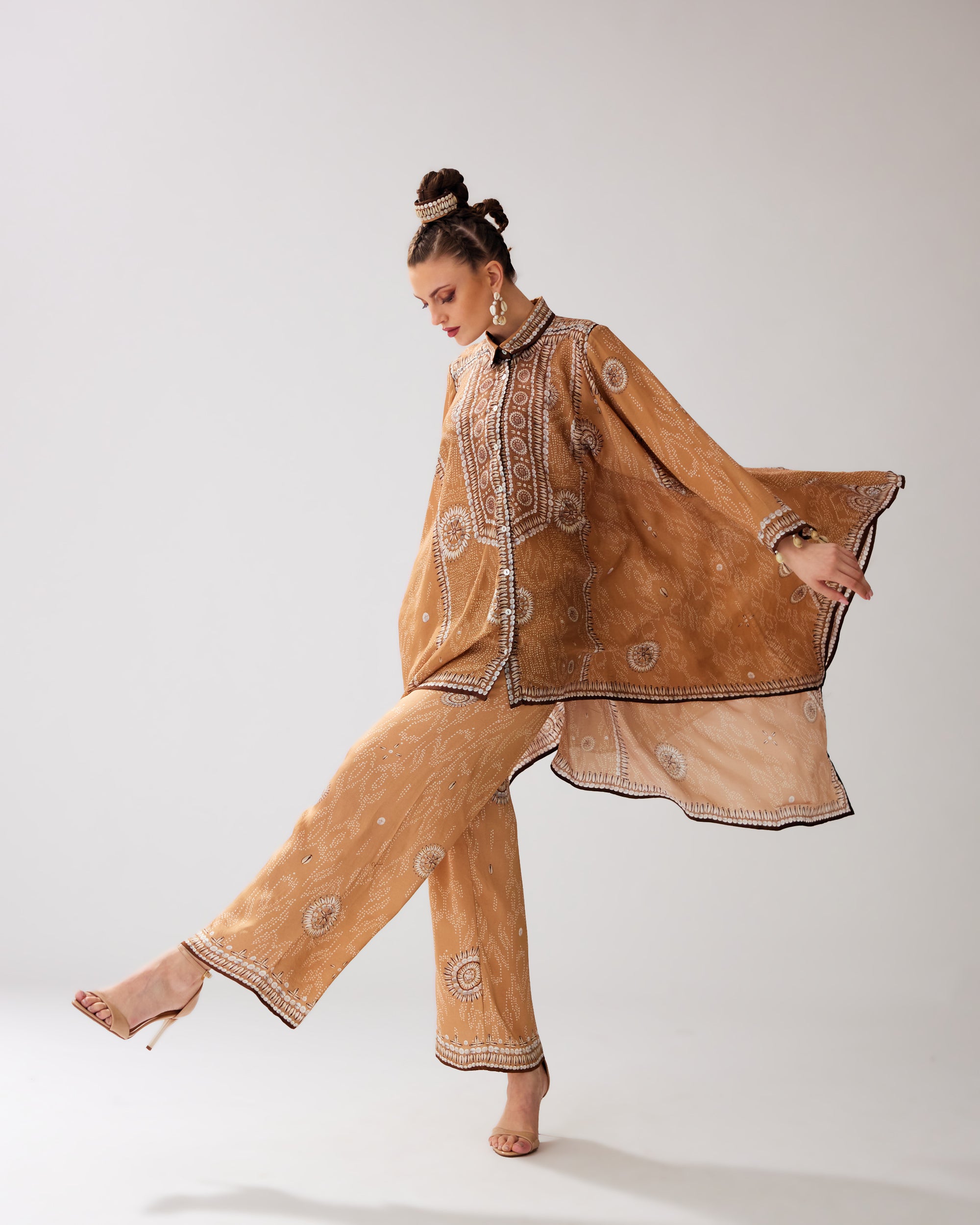 Zohra : Shibani - Caramel