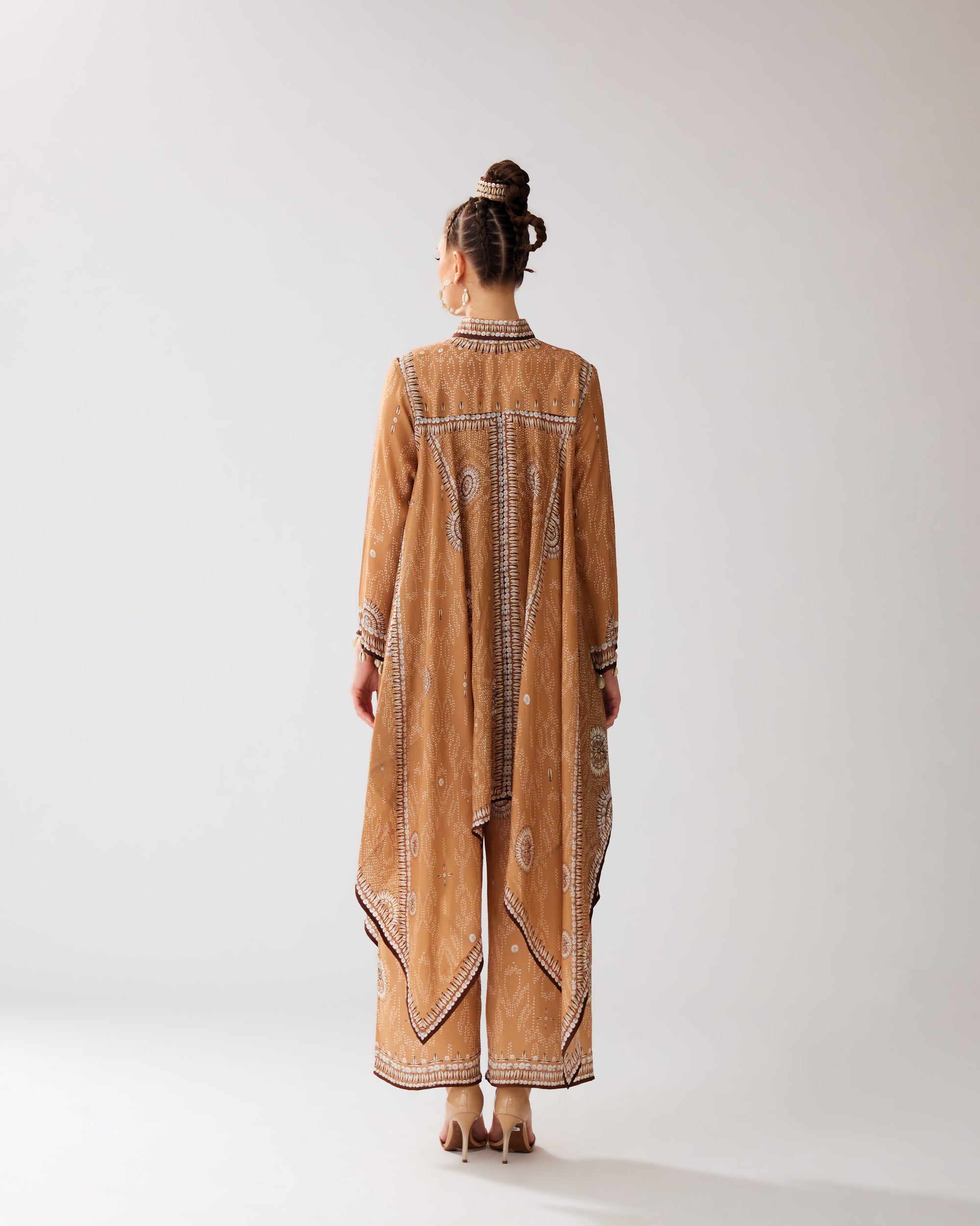 Zohra : Shibani - Caramel