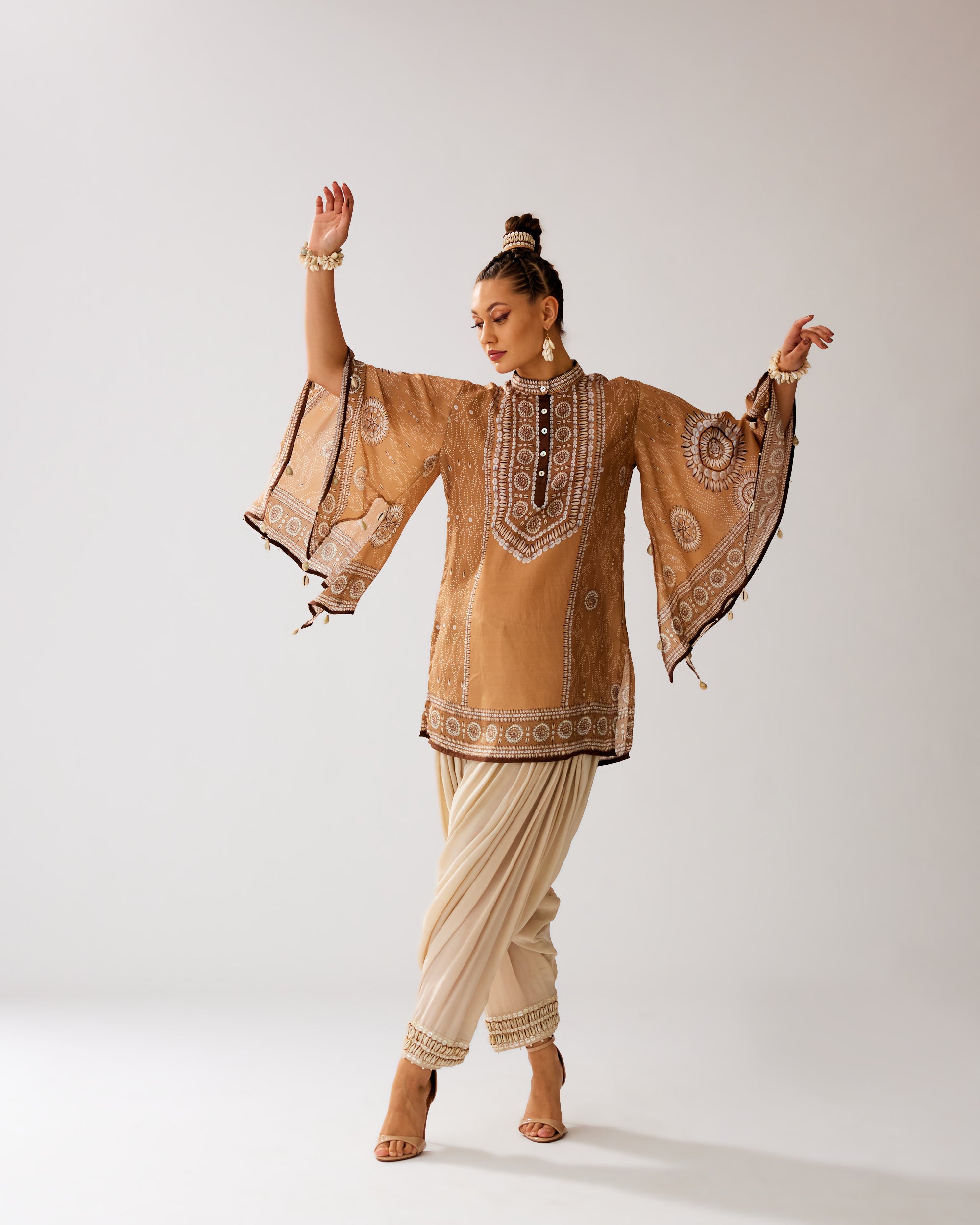 Zohra : Nylla/Salwar - Caramel