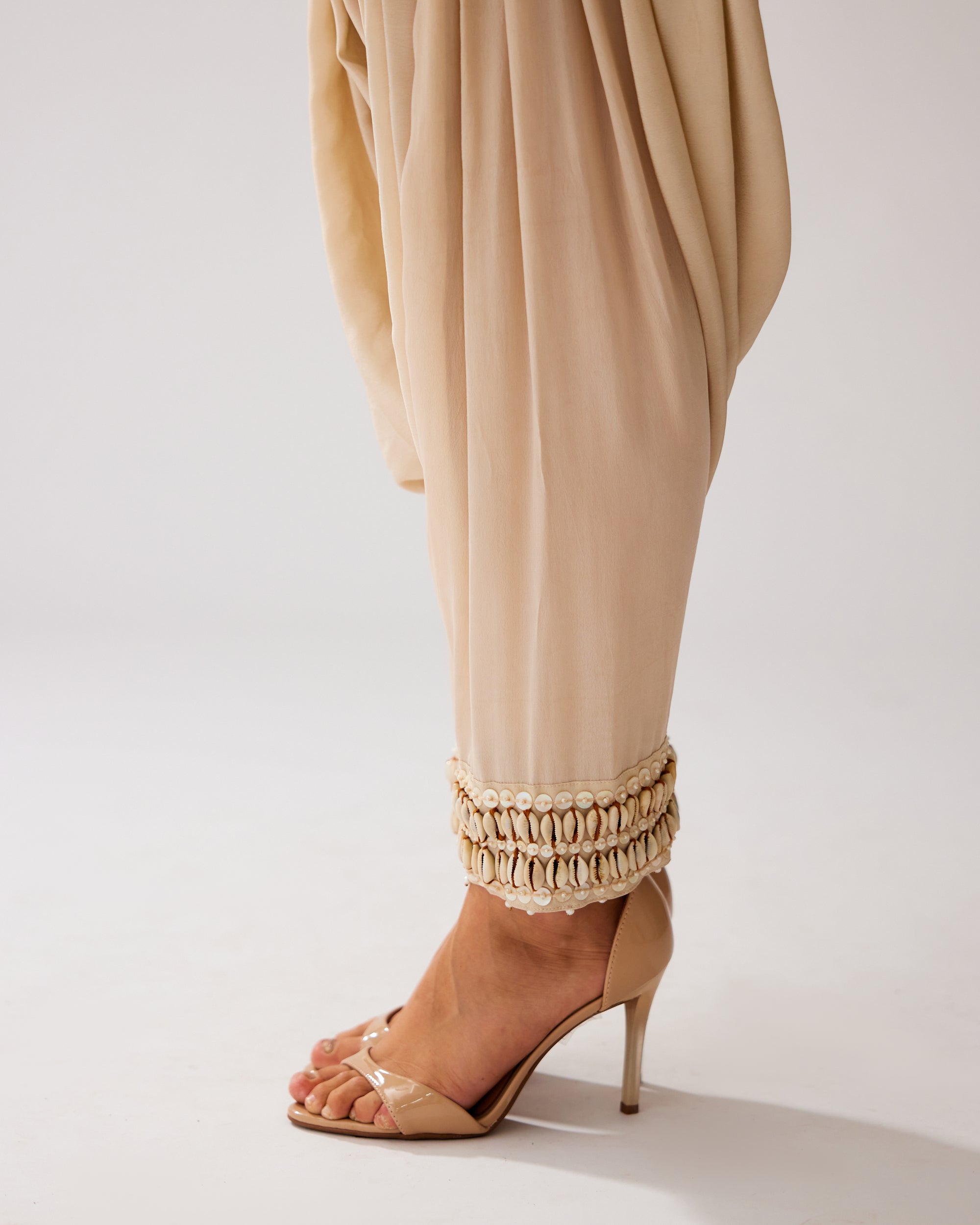 Zohra : Nylla/Salwar - Caramel