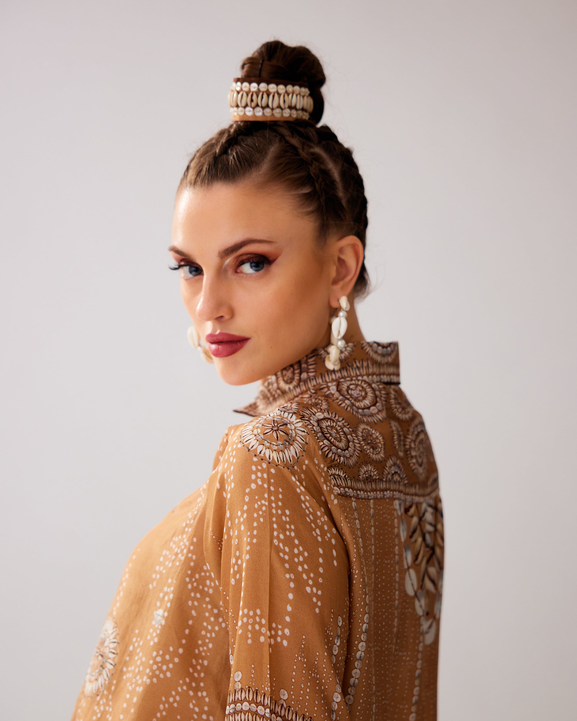Zohra : Maizah - Caramel