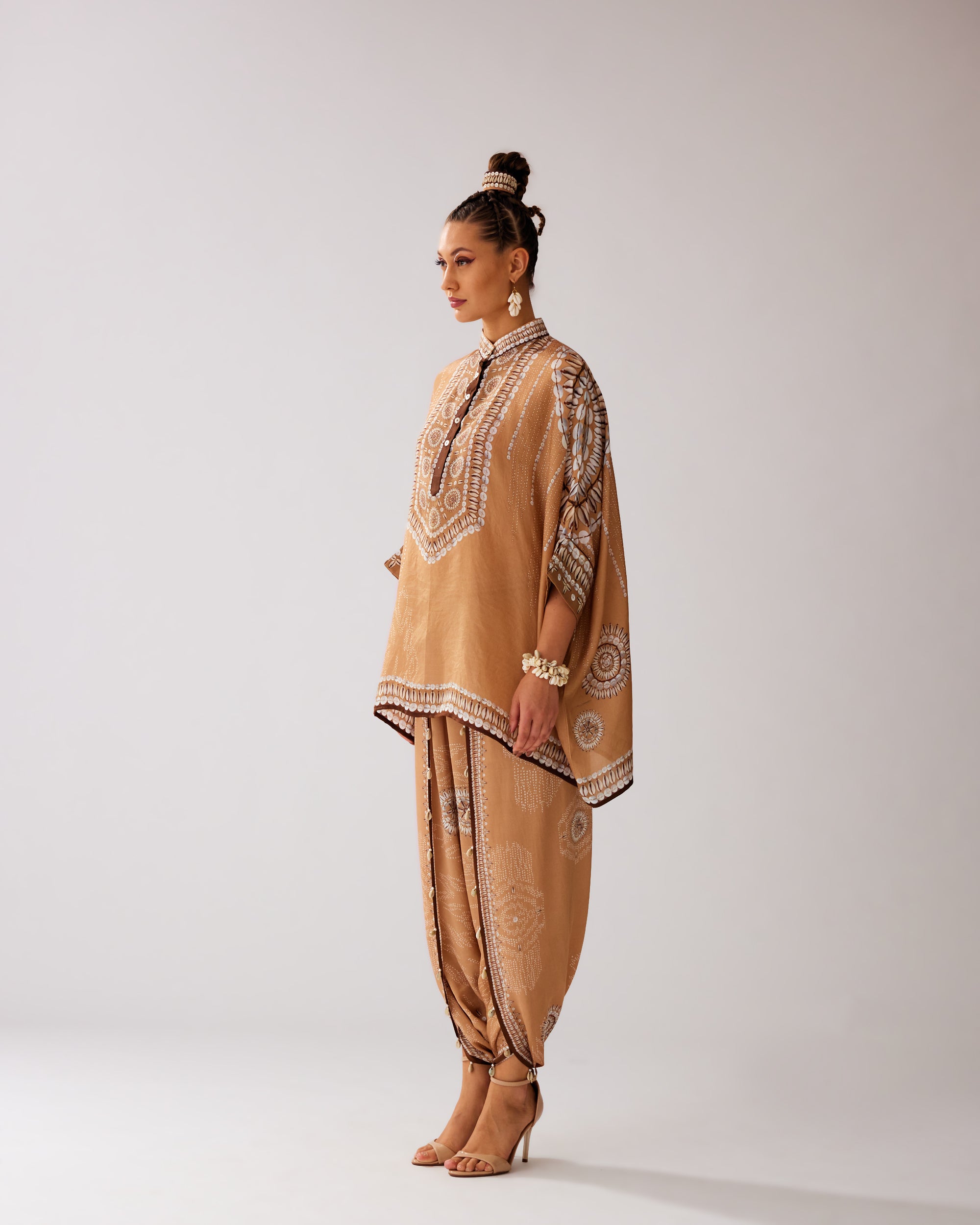 Zohra : Chanel/Sonth - Caramel