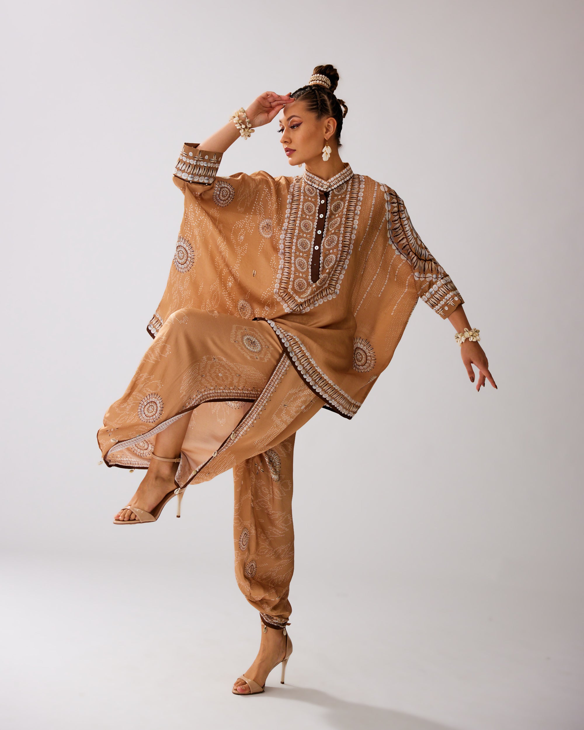 Zohra : Chanel/Sonth - Caramel
