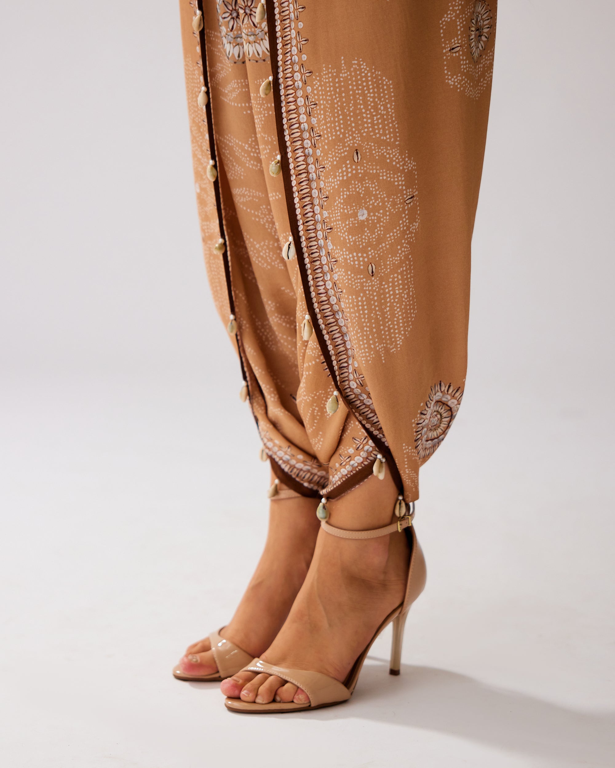 Zohra : Chanel/Sonth - Caramel