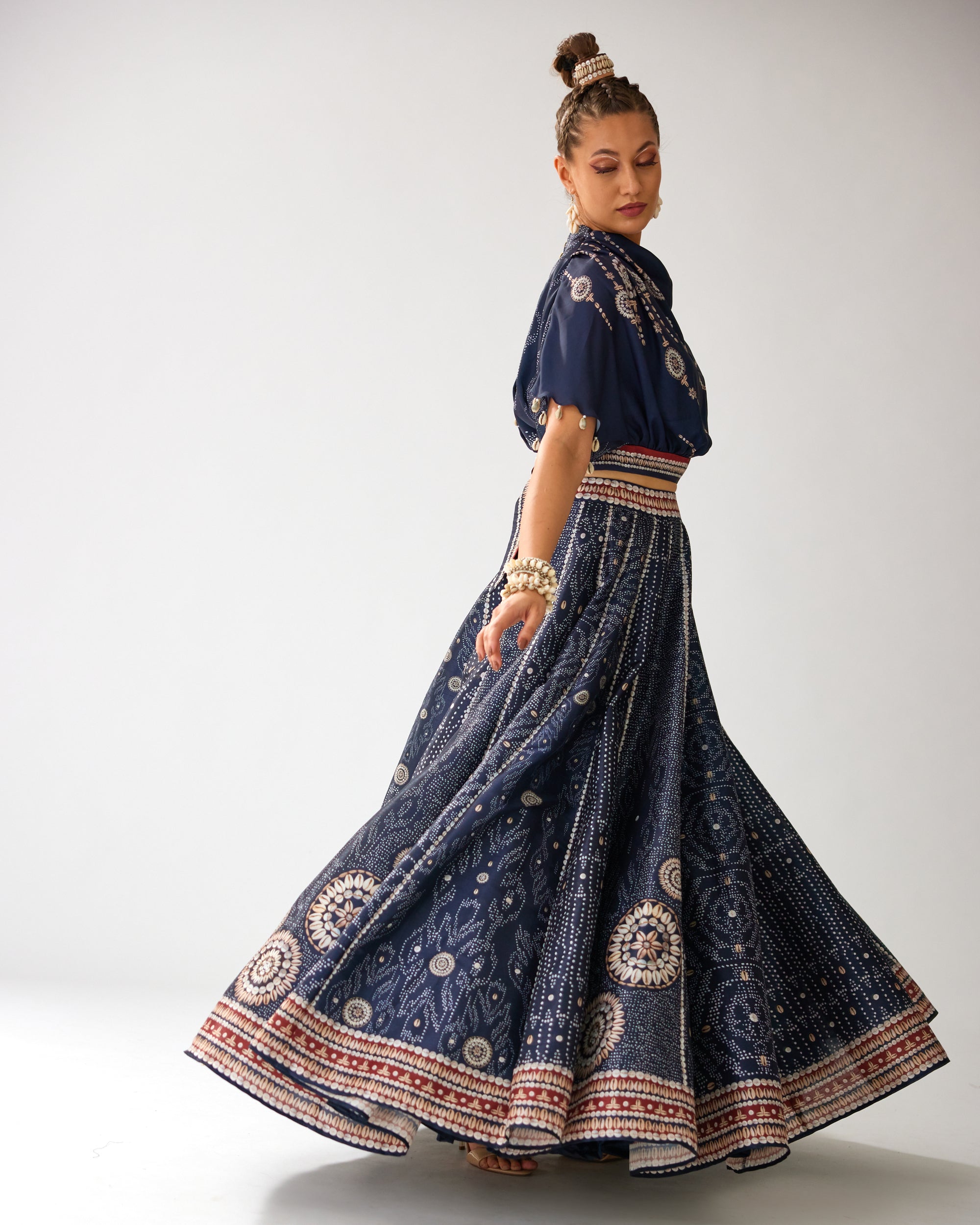 Zohra : Varsha Leela - Navy