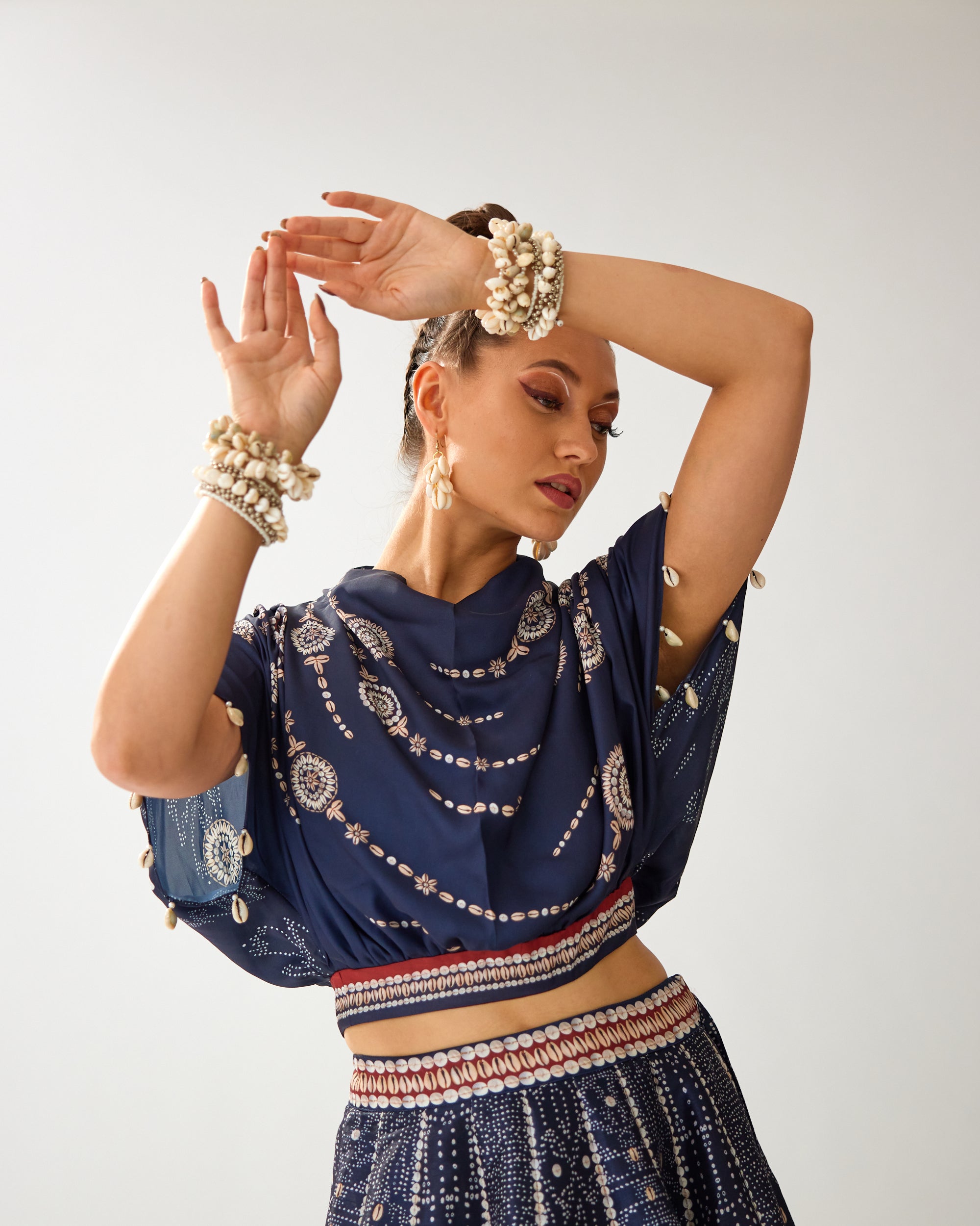 Zohra : Varsha Leela - Navy