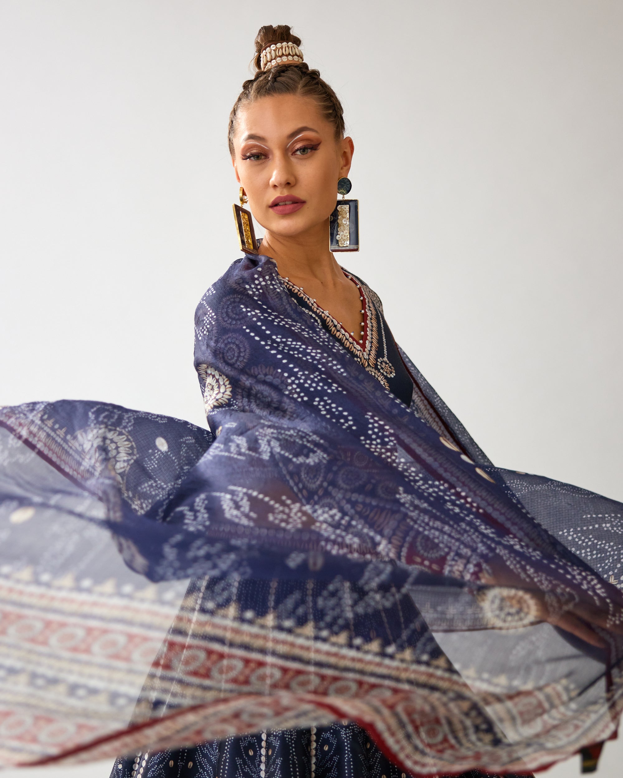 Zohra : Leela - Navy