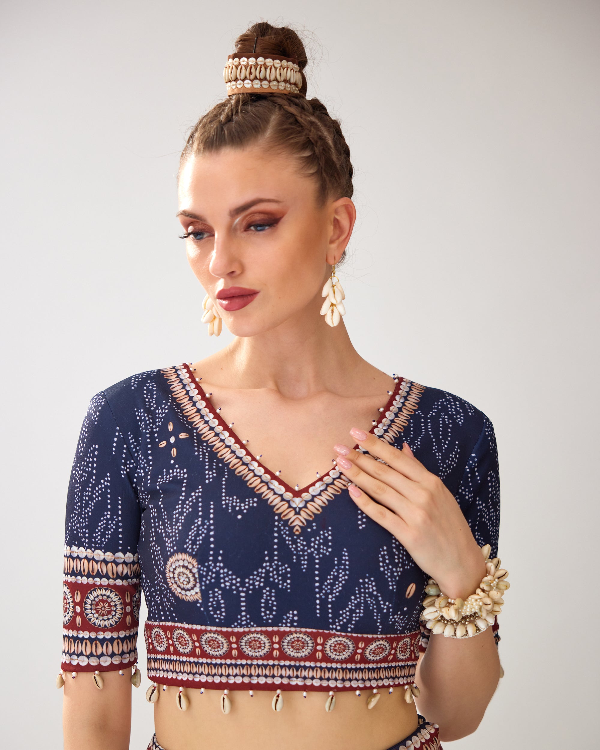 Zohra : Leela - Navy/Red