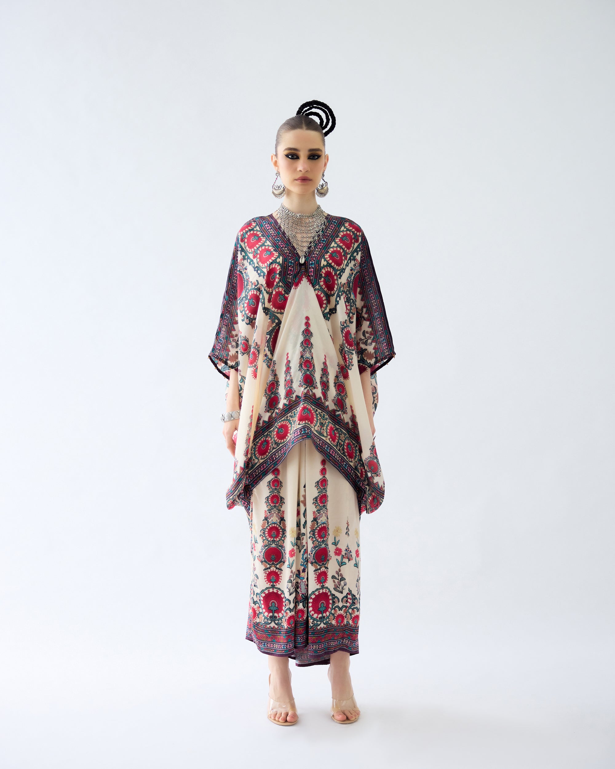 Bukhara : Dalilah/Surilee - Maroon
