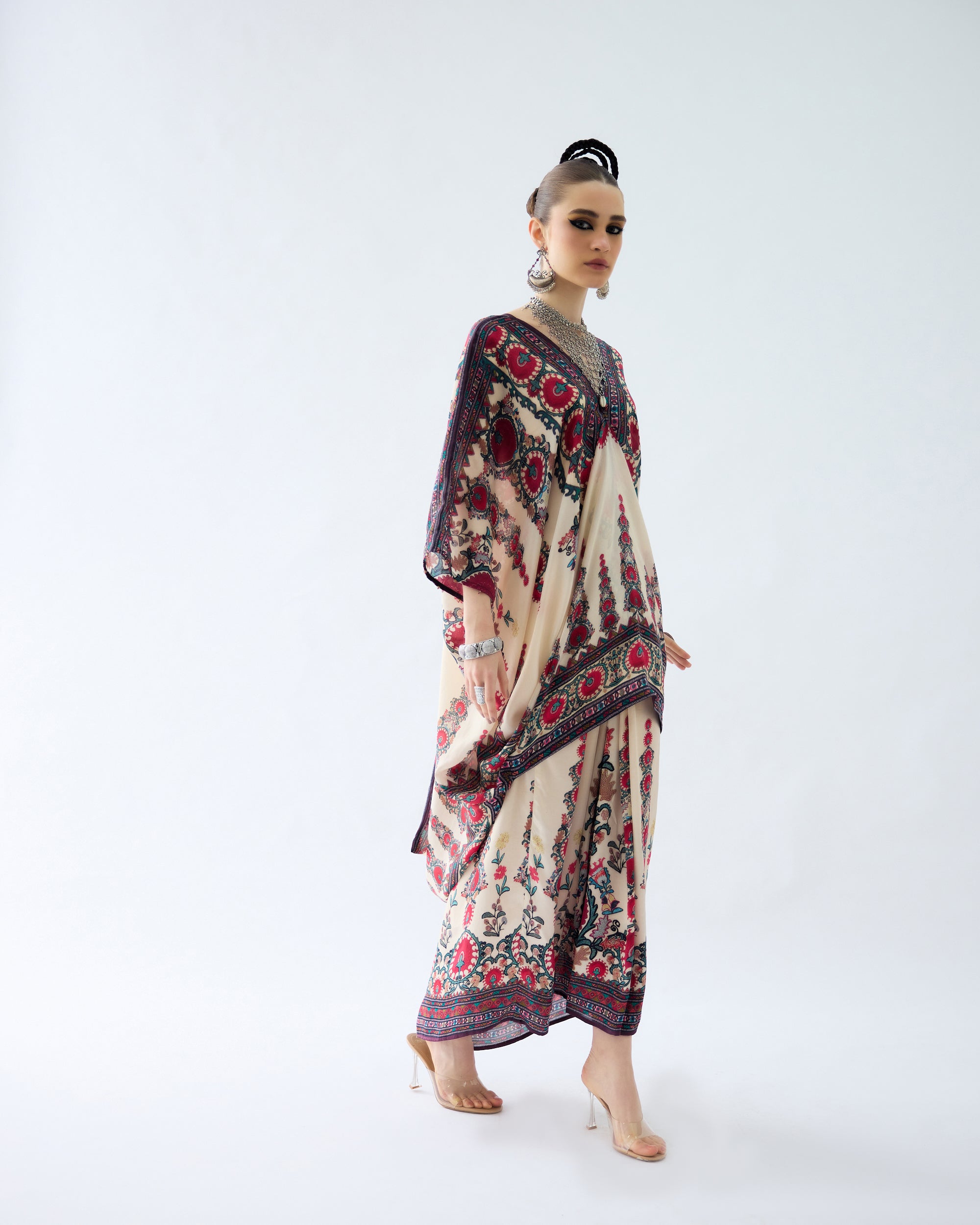 Bukhara : Dalilah/Surilee - Maroon