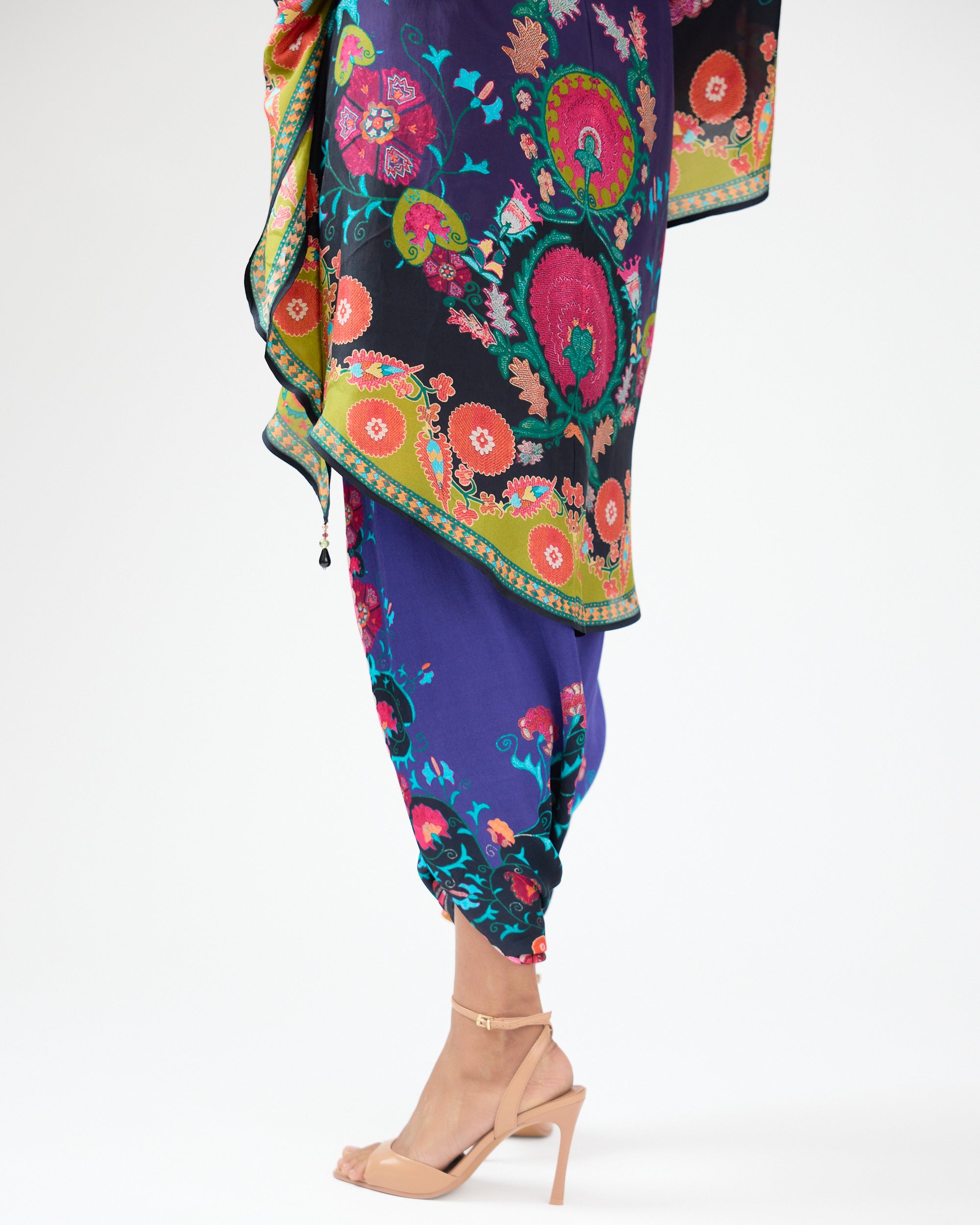 A Bukhara Summer : Inayat - Lime/Black