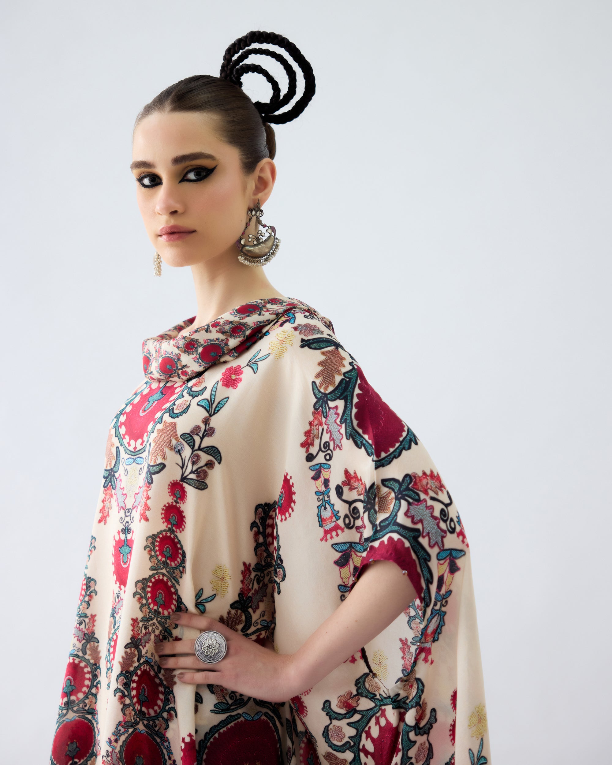 Bukhara : Lavanya/Sonth - Maroon