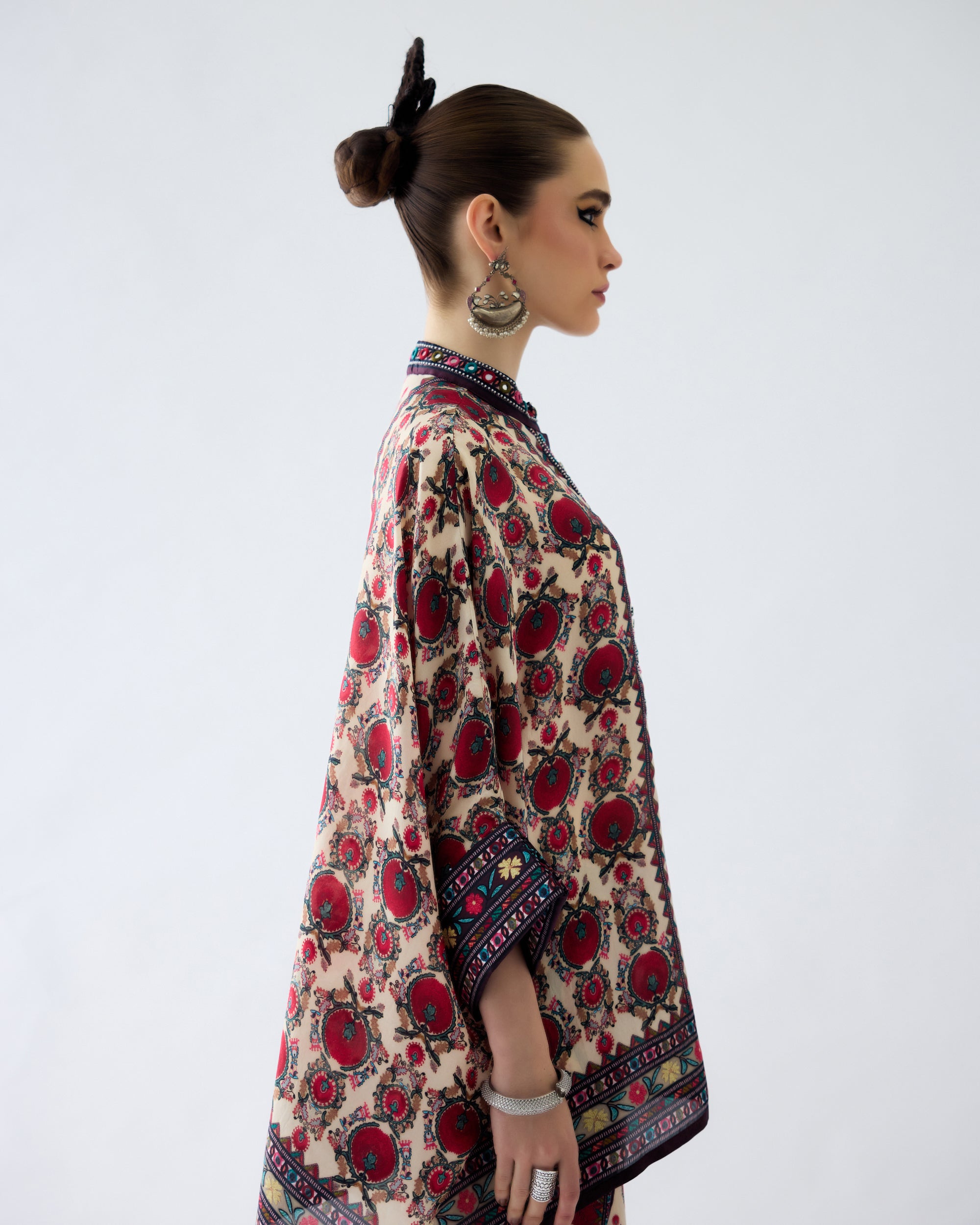 Bukhara : Chanel/Sonth - Maroon