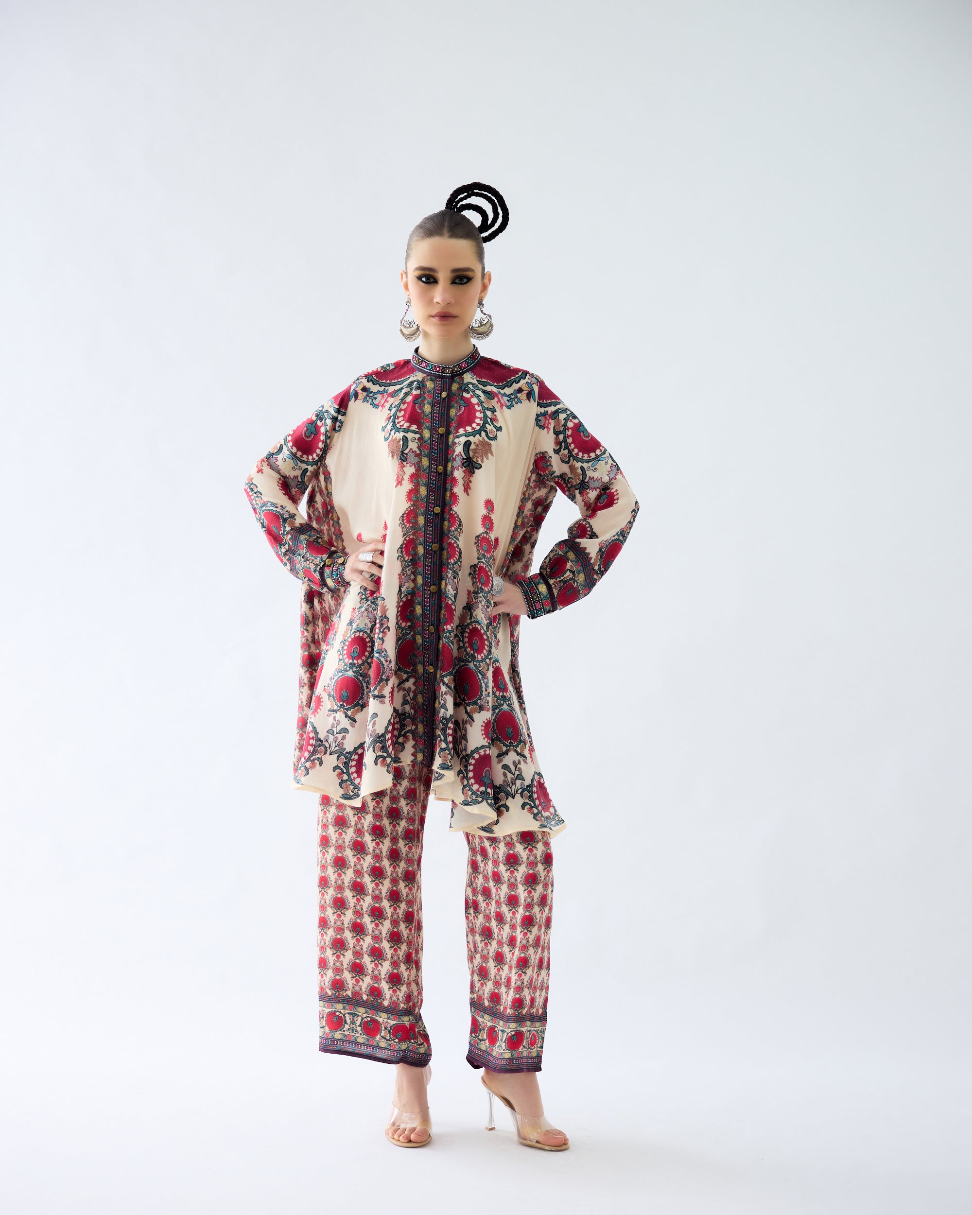Bukhara : Nilofer - Maroon