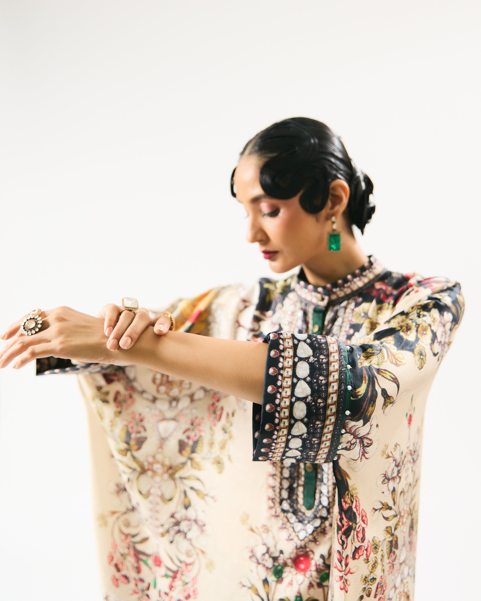 Nizam : Chanel/Sonth - Beige