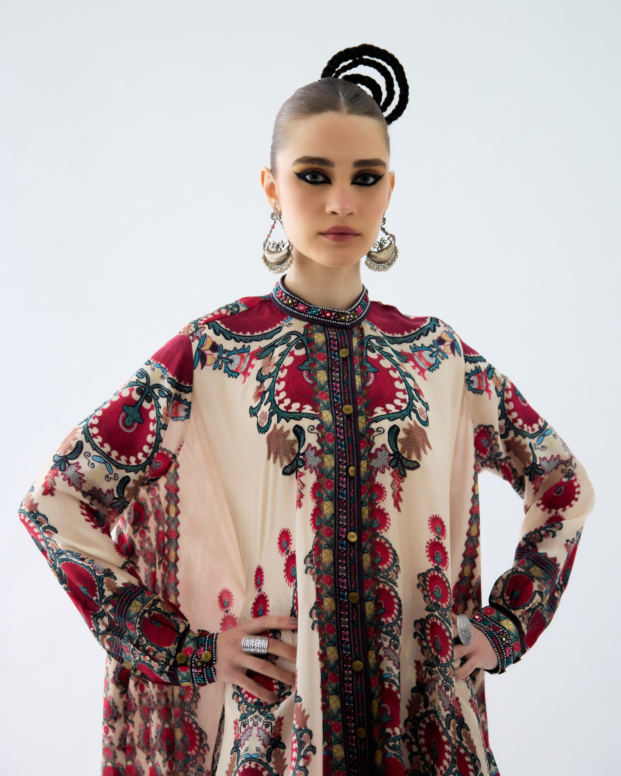 Bukhara : Nilofer - Maroon