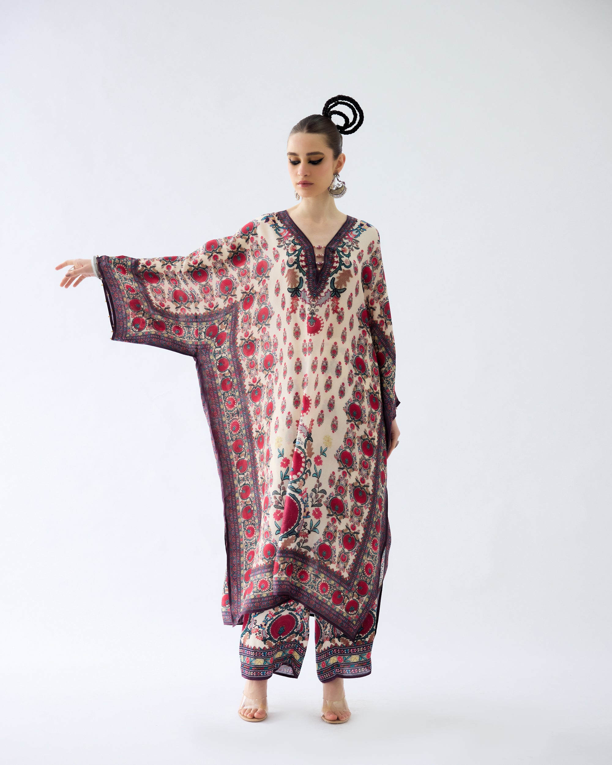 Bukhara : Ghufrina - Maroon