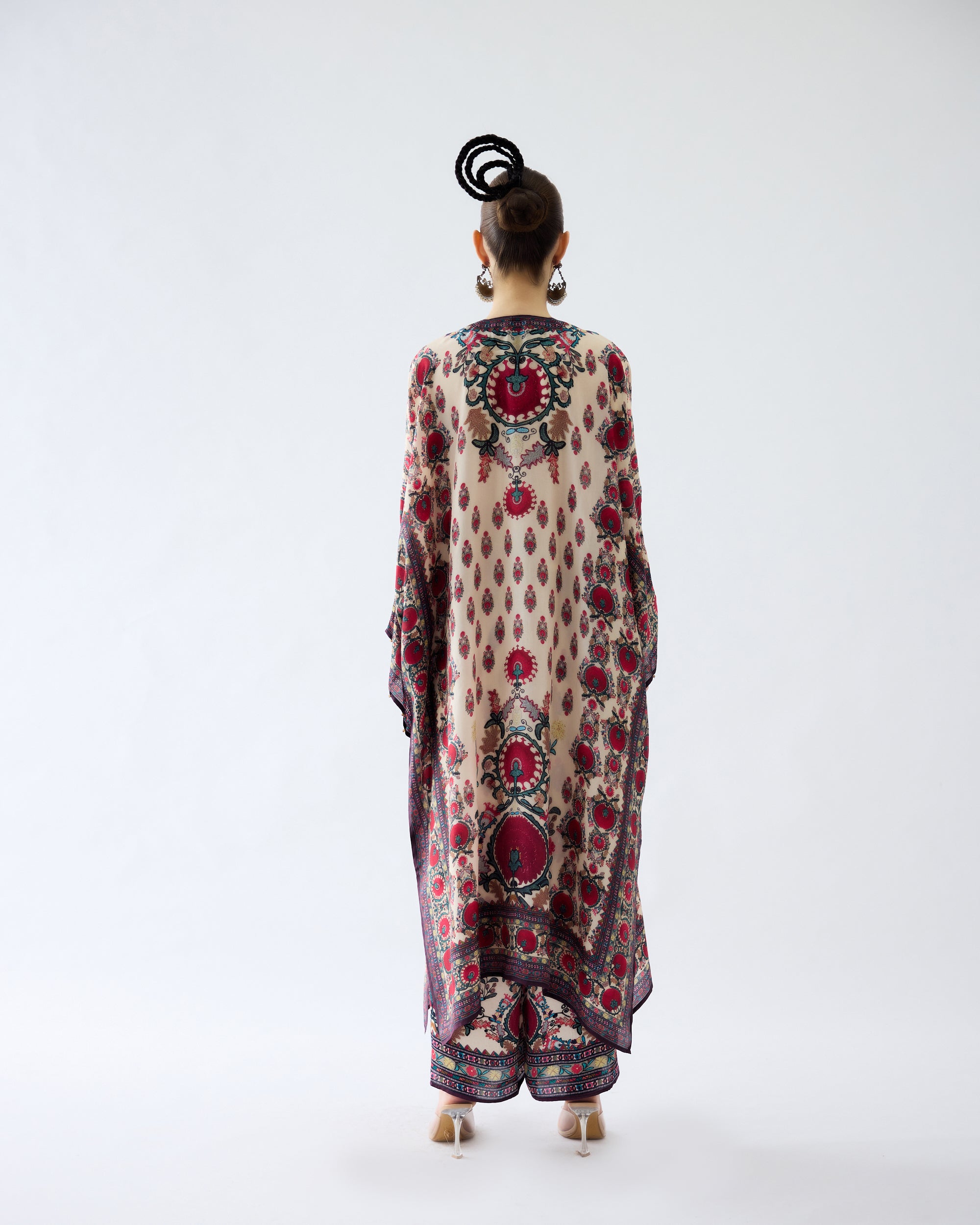 Bukhara : Ghufrina - Maroon