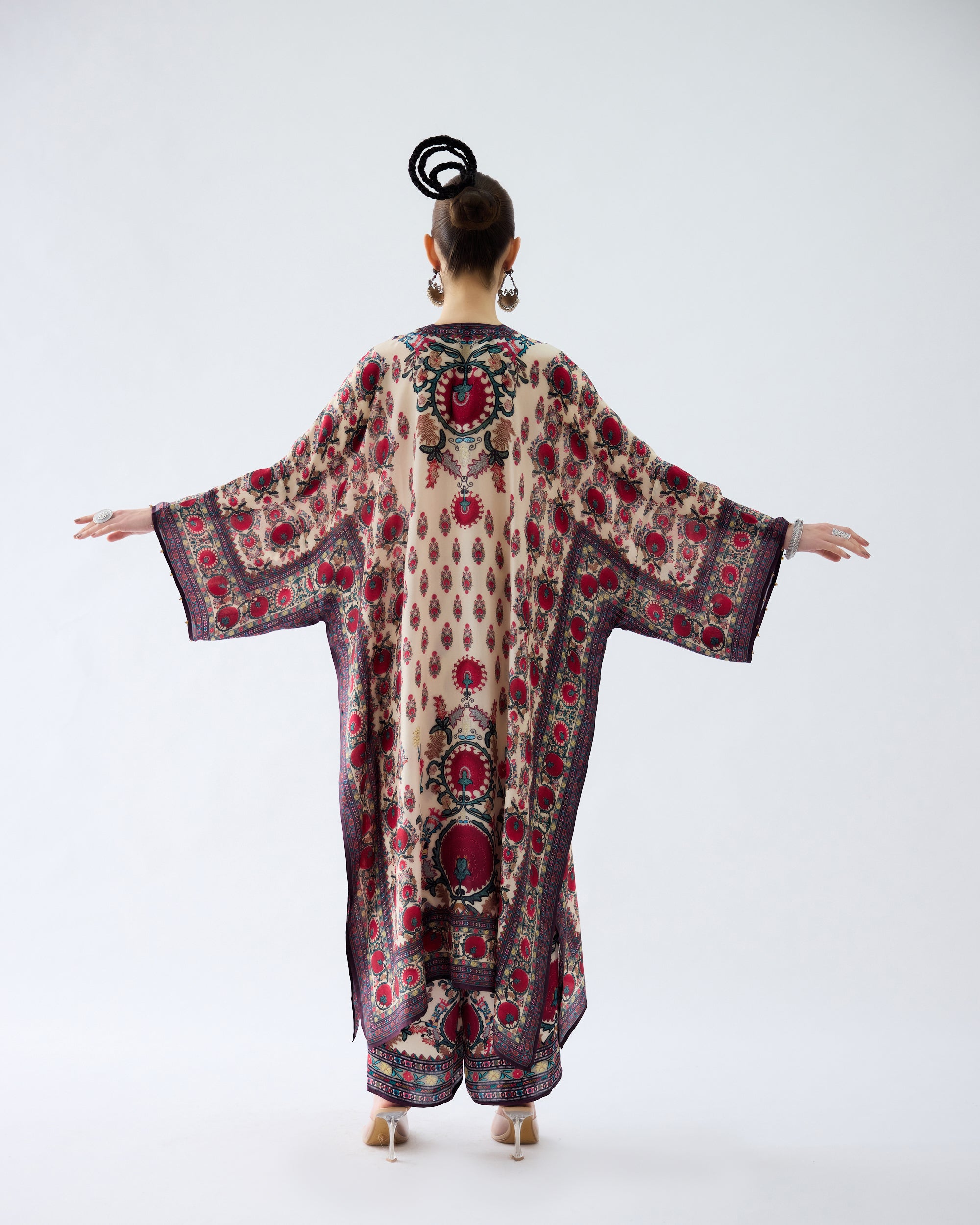 Bukhara : Ghufrina - Maroon