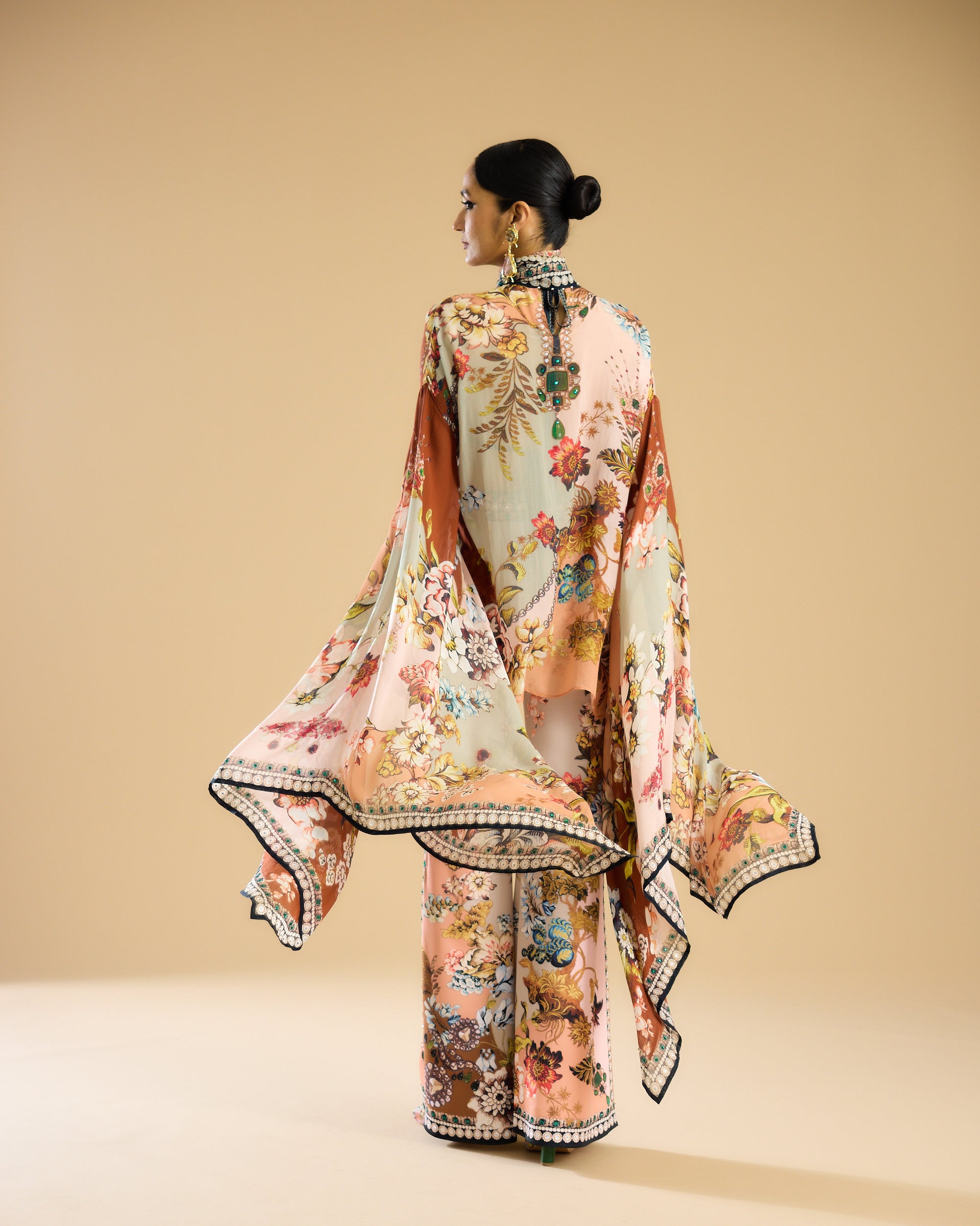 Nizam : Gabriella - Ivory/Peach